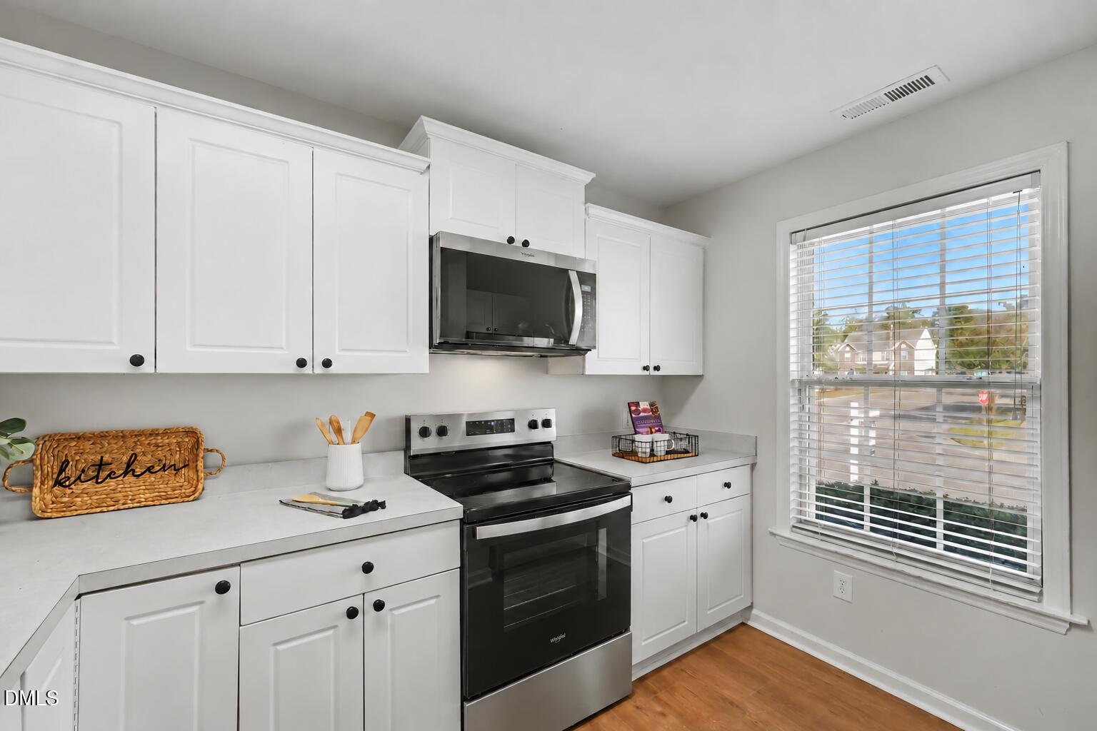 2253 Ventana Lane