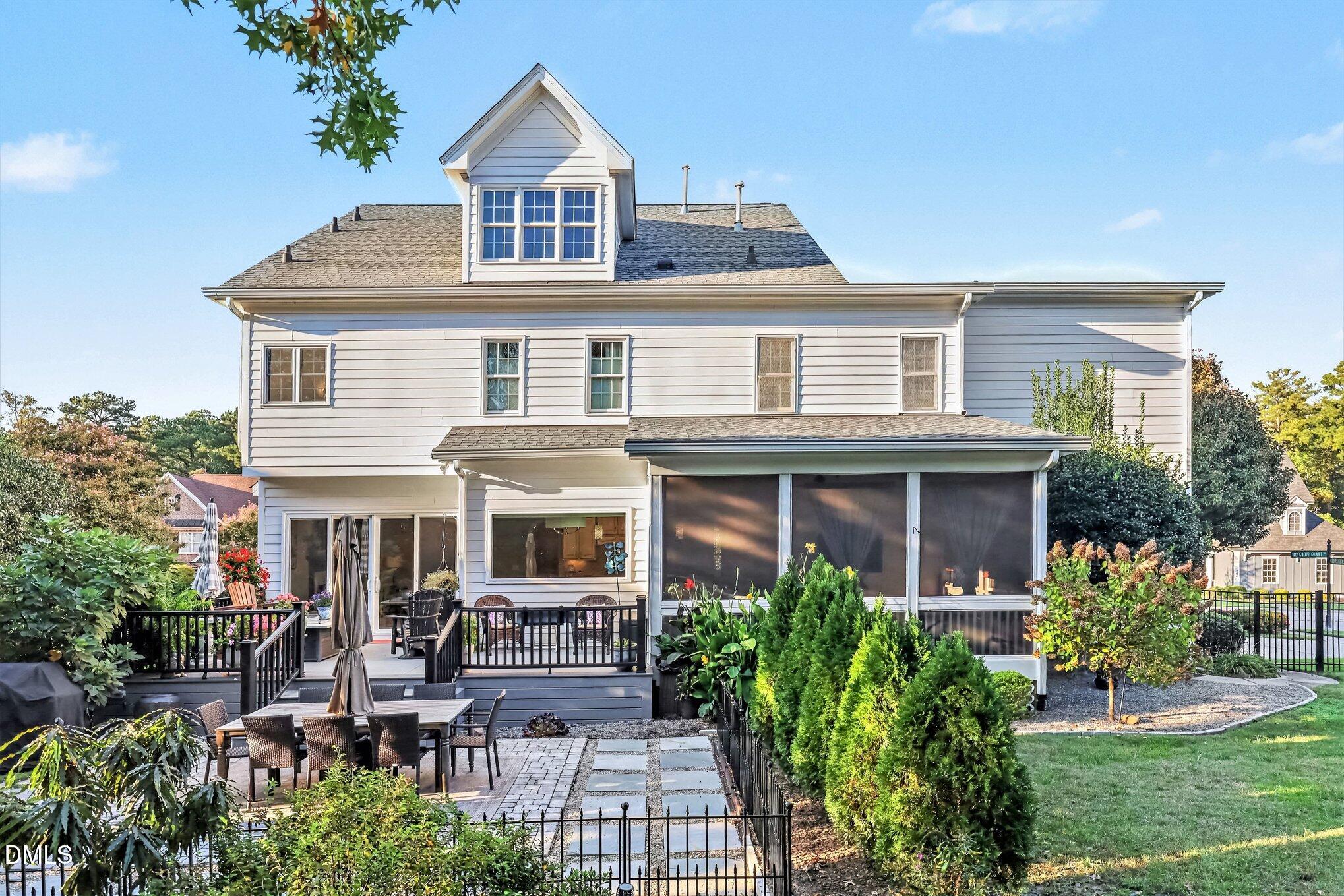 301 Weycroft Grant Drive