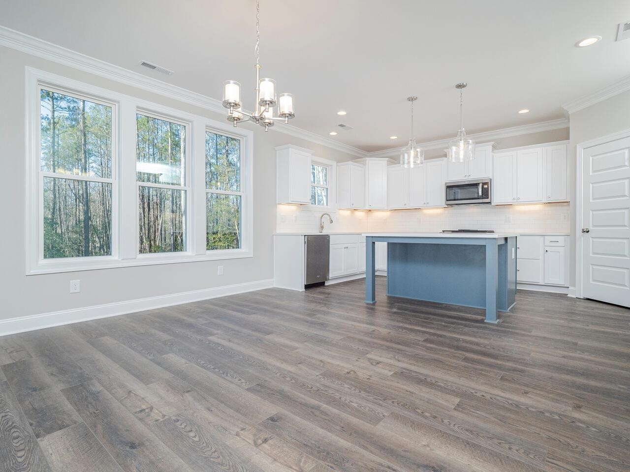 1203 Pond Side Drive