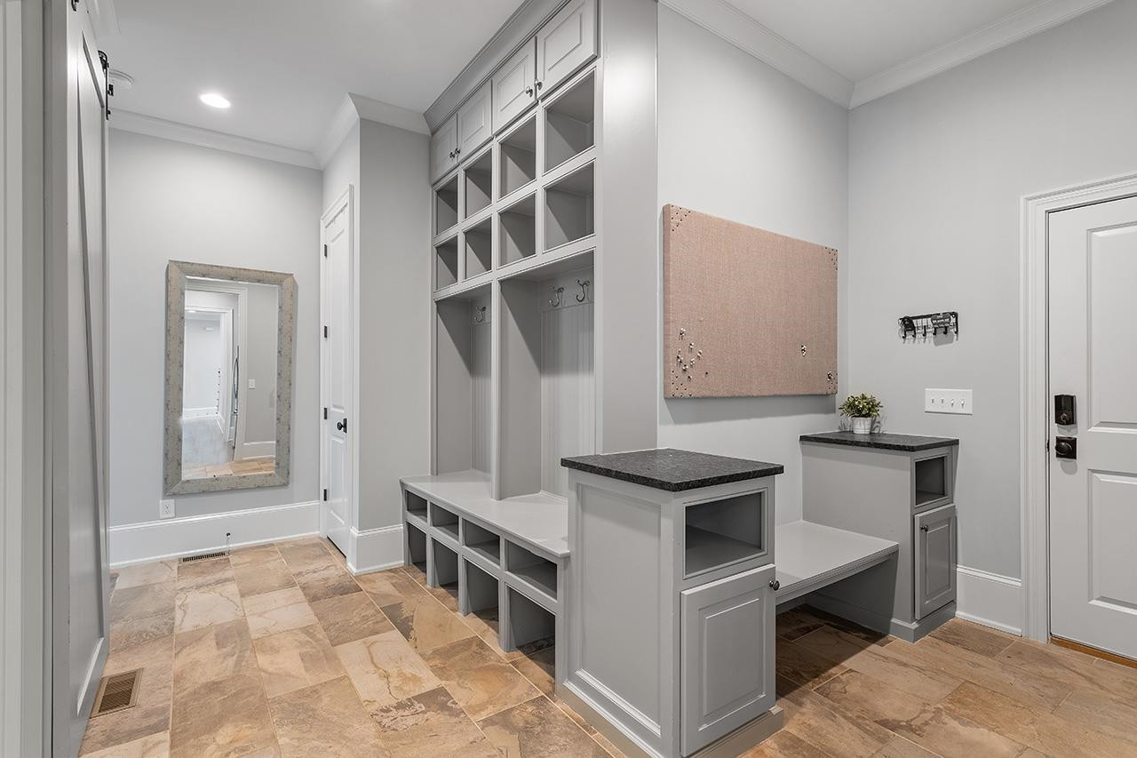 4919 Gann Trail