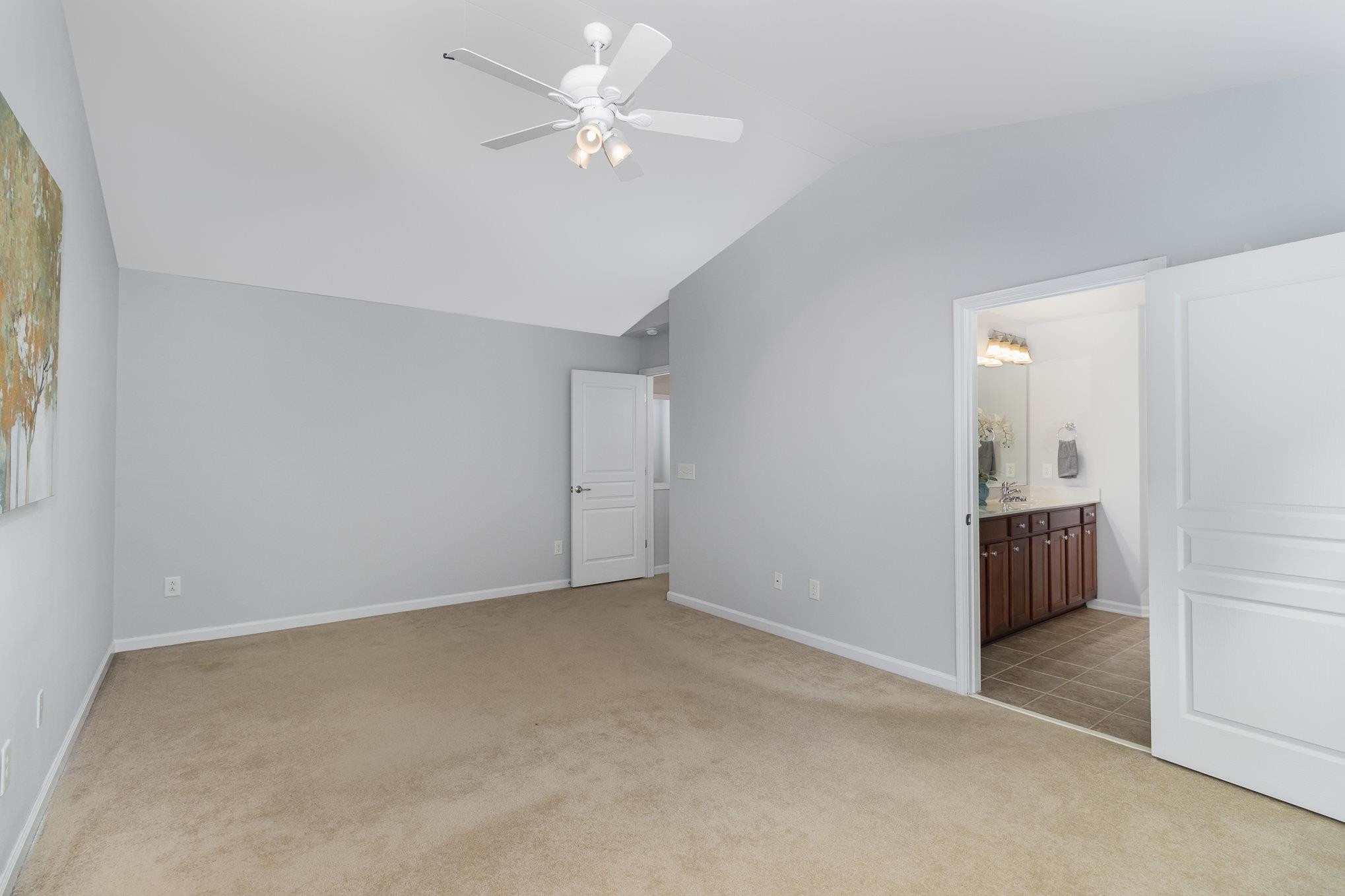 8220 Pilots View Drive