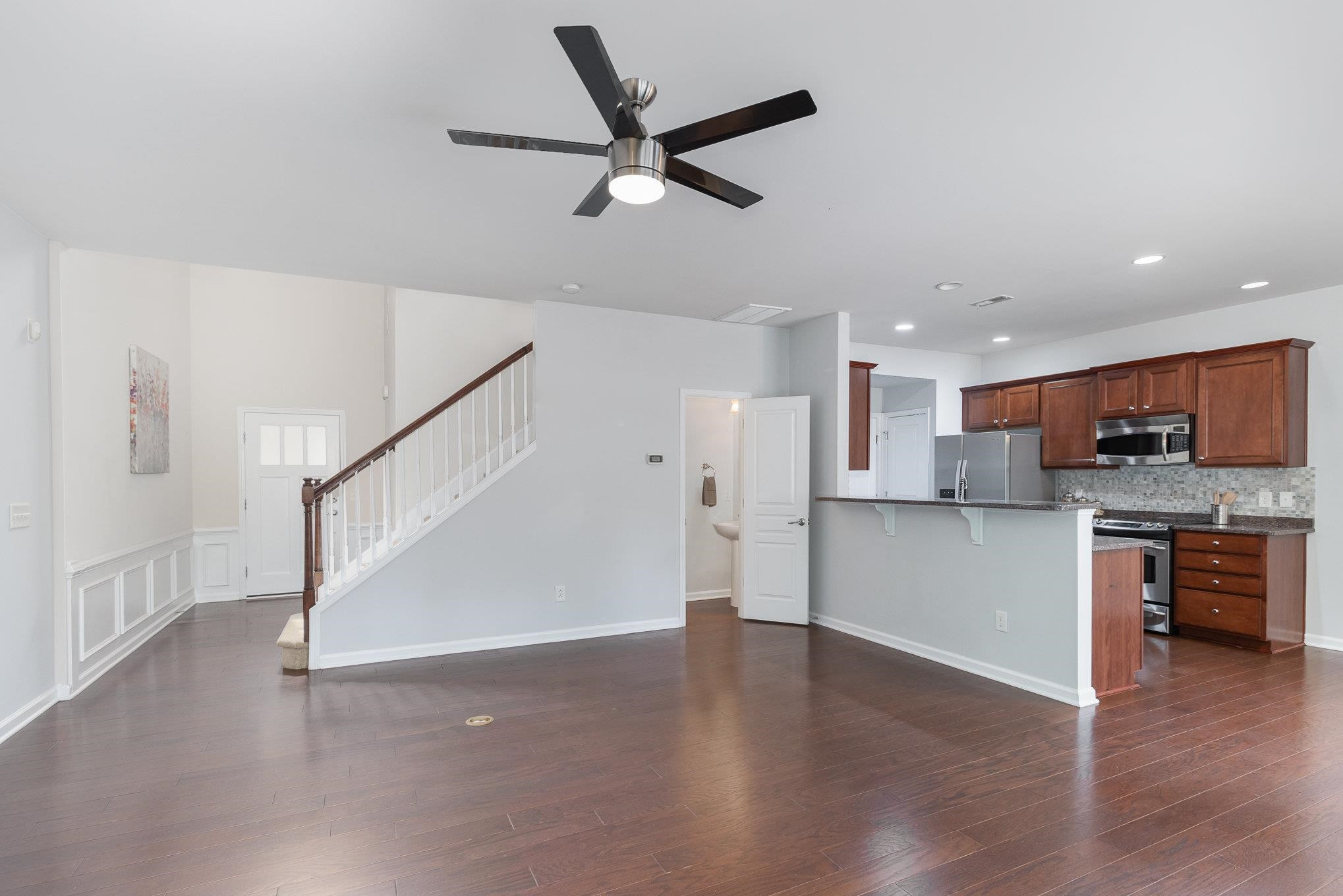 8220 Pilots View Drive
