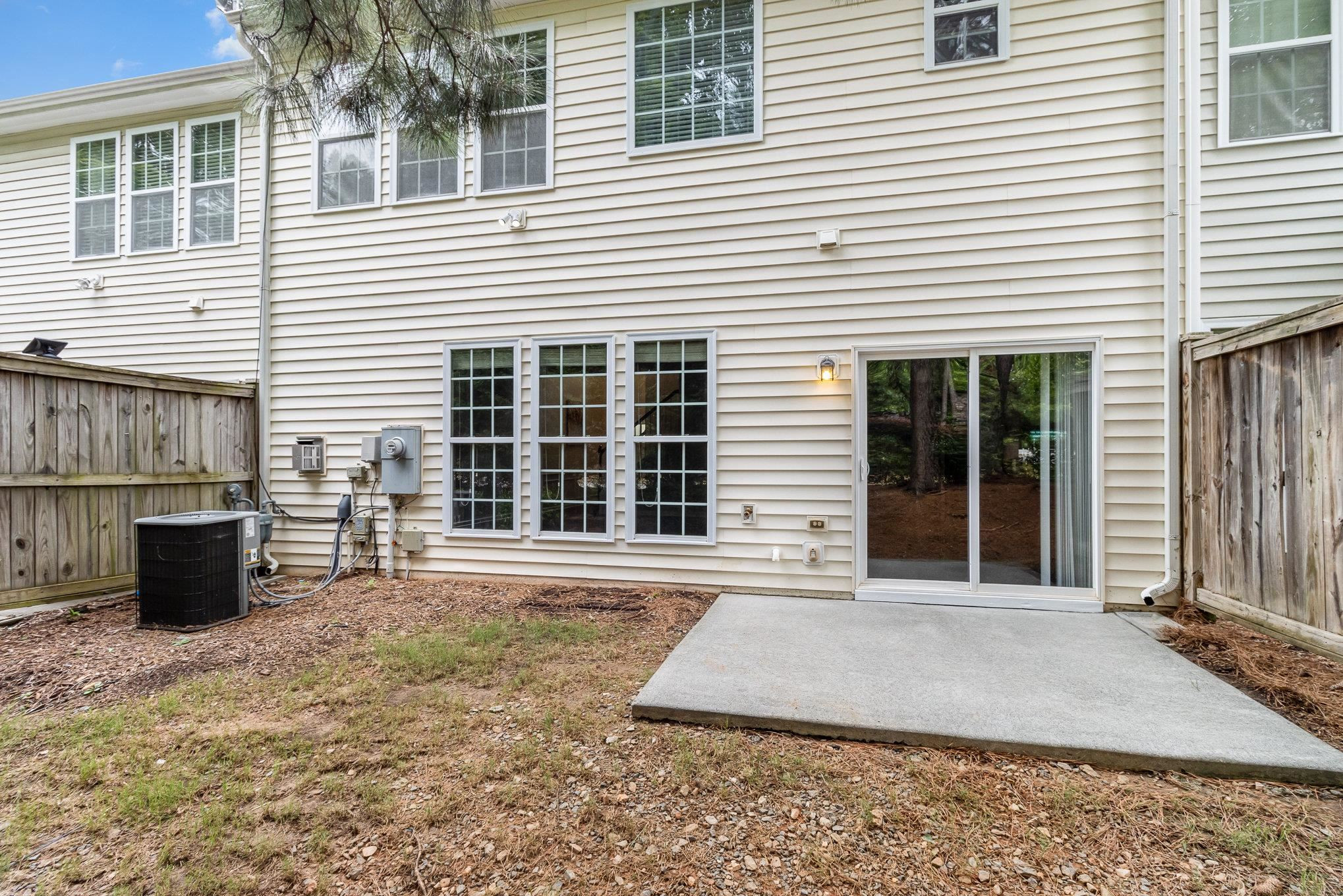 8220 Pilots View Drive
