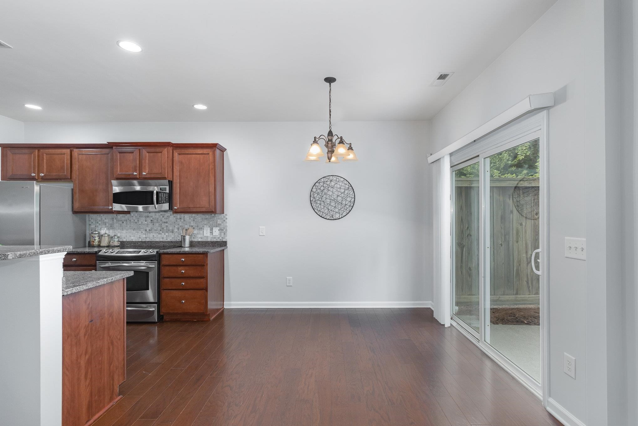 8220 Pilots View Drive