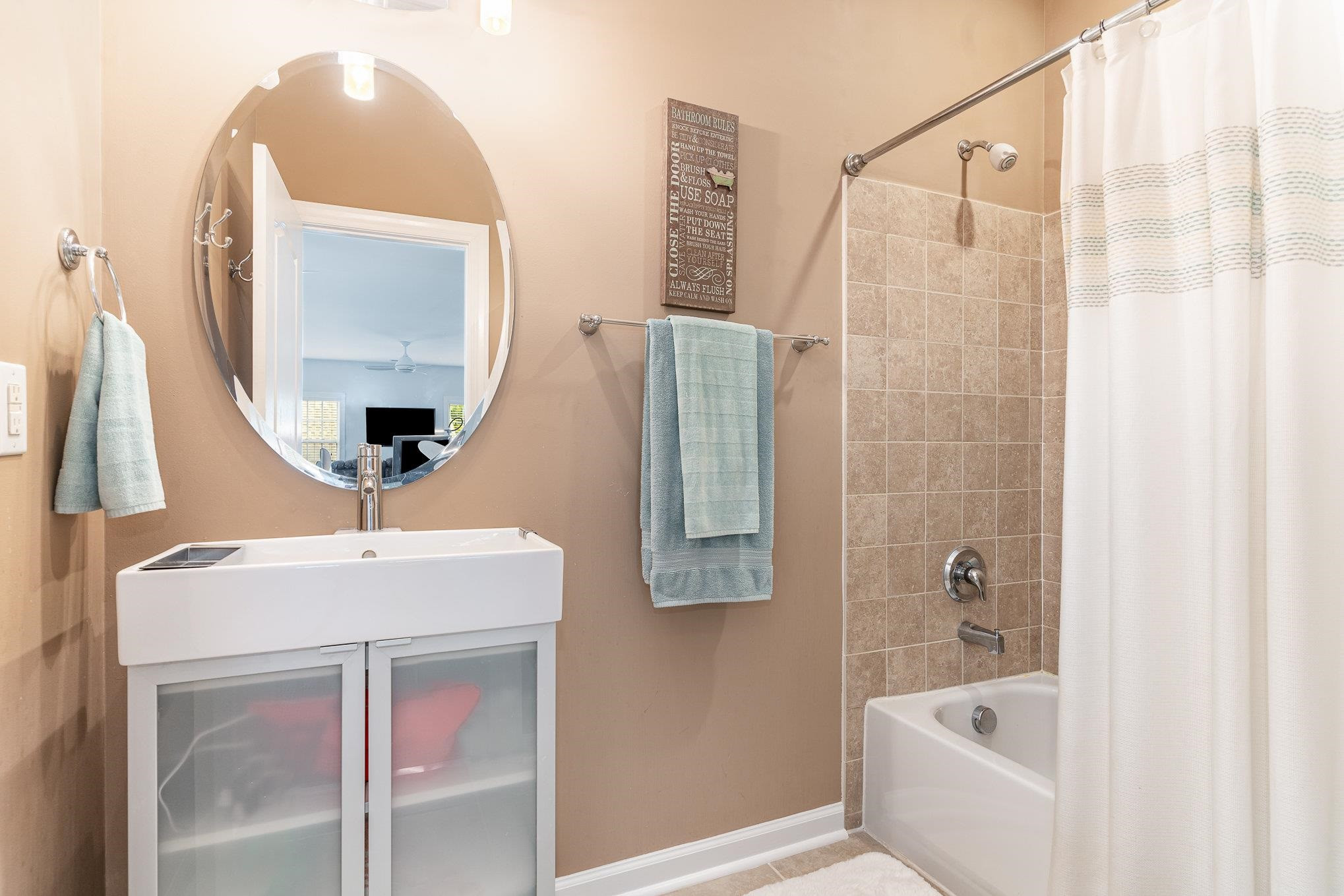 1611 Creighton Hall Way