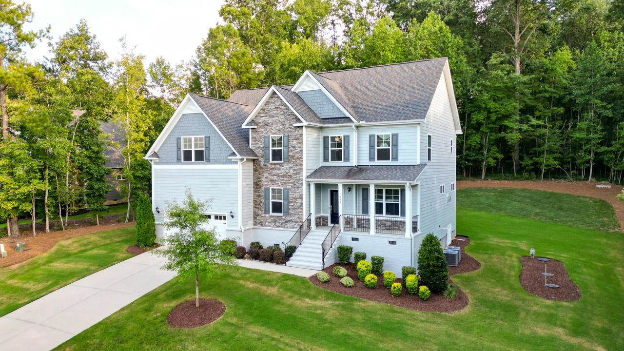 1200 Whisper Woods Way