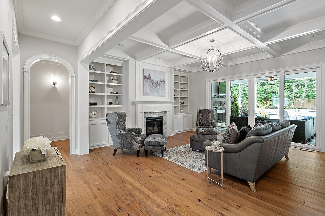 1536 Rock Dove Way