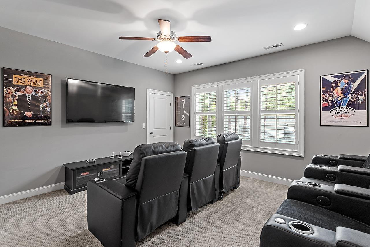 1536 Rock Dove Way