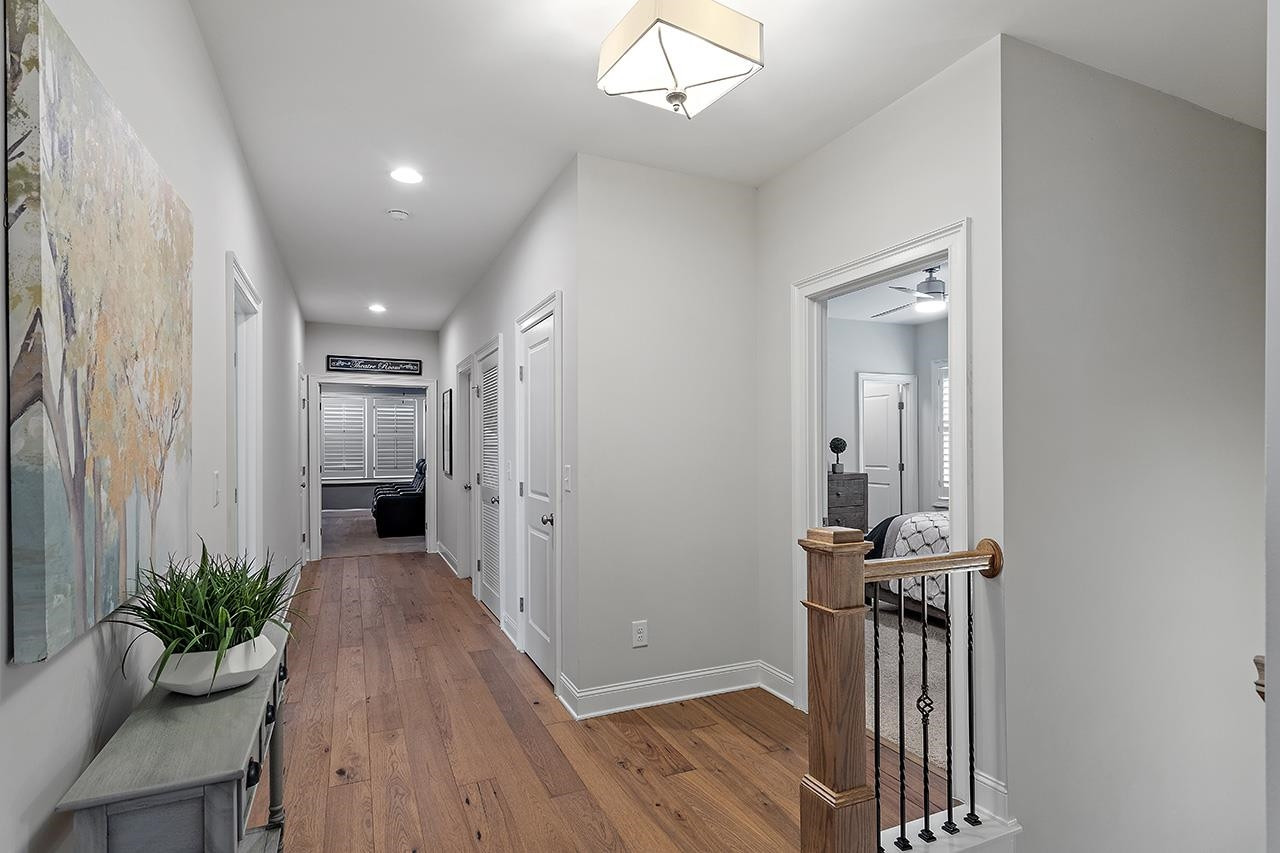 1536 Rock Dove Way