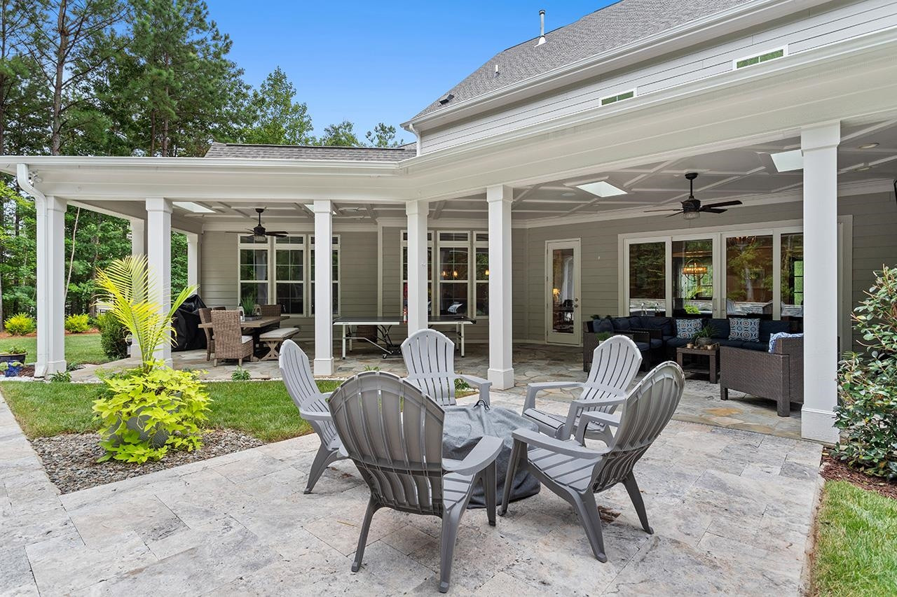 1536 Rock Dove Way