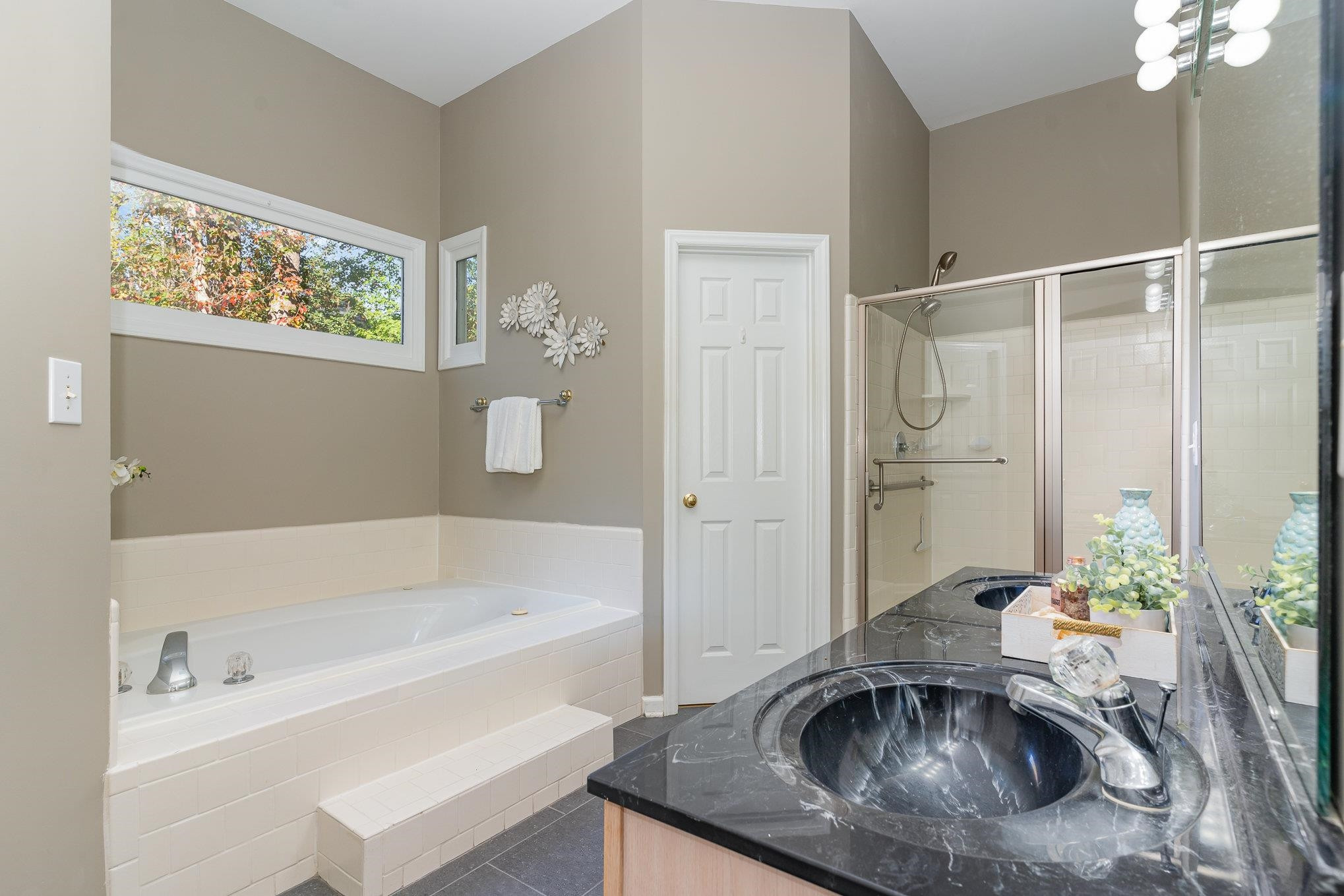 6124 Remington Lake Drive