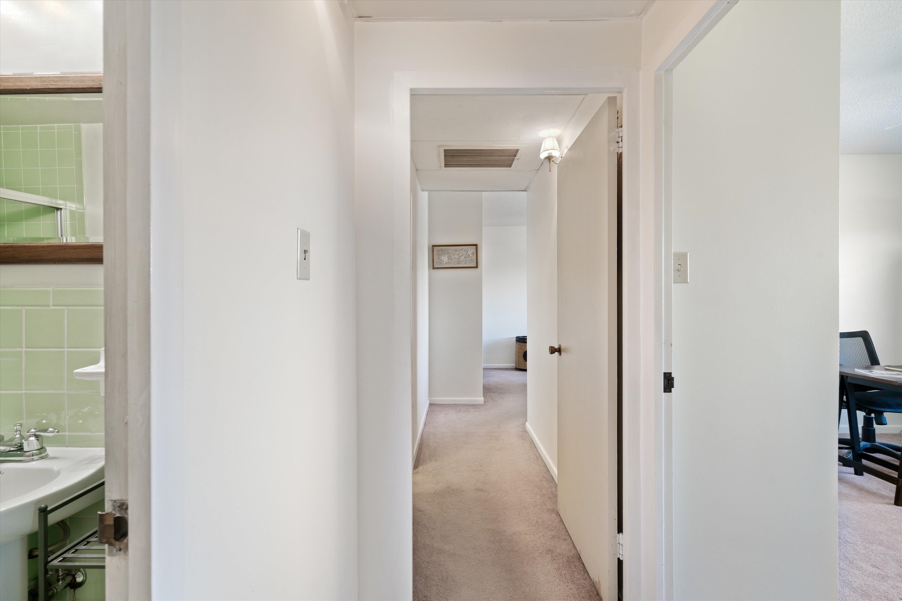 1960 N PARKWAY AVE Unit: 603