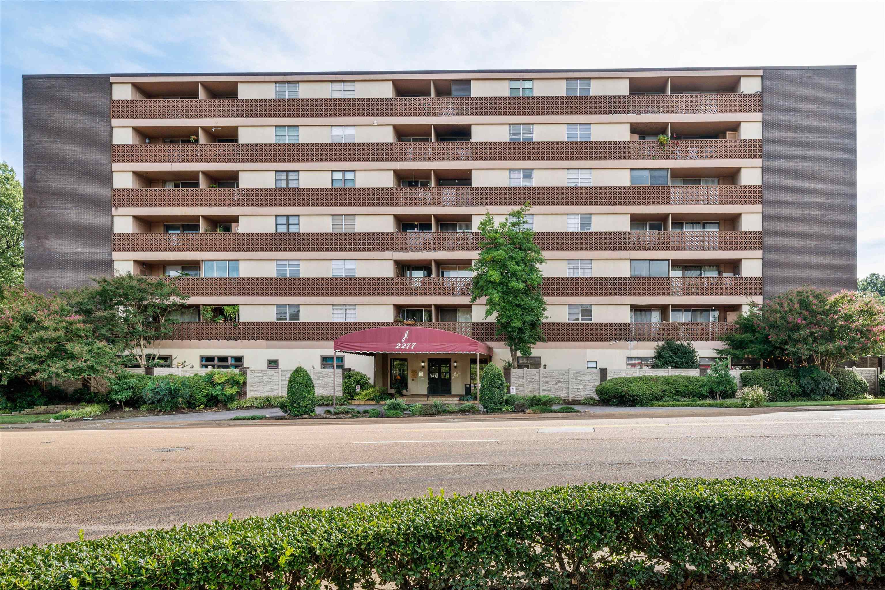 2277 UNION AVE Unit: 606