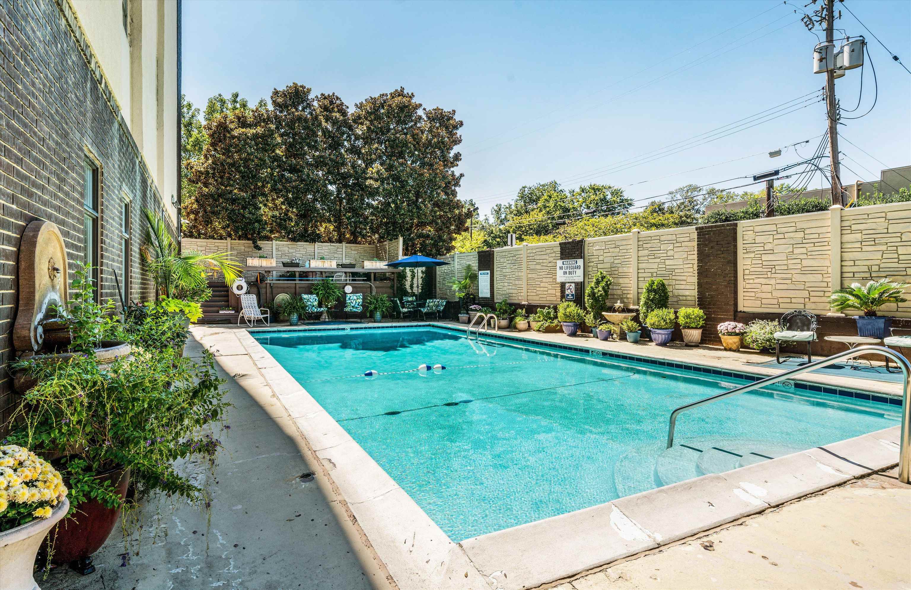 2277 UNION AVE Unit: 606