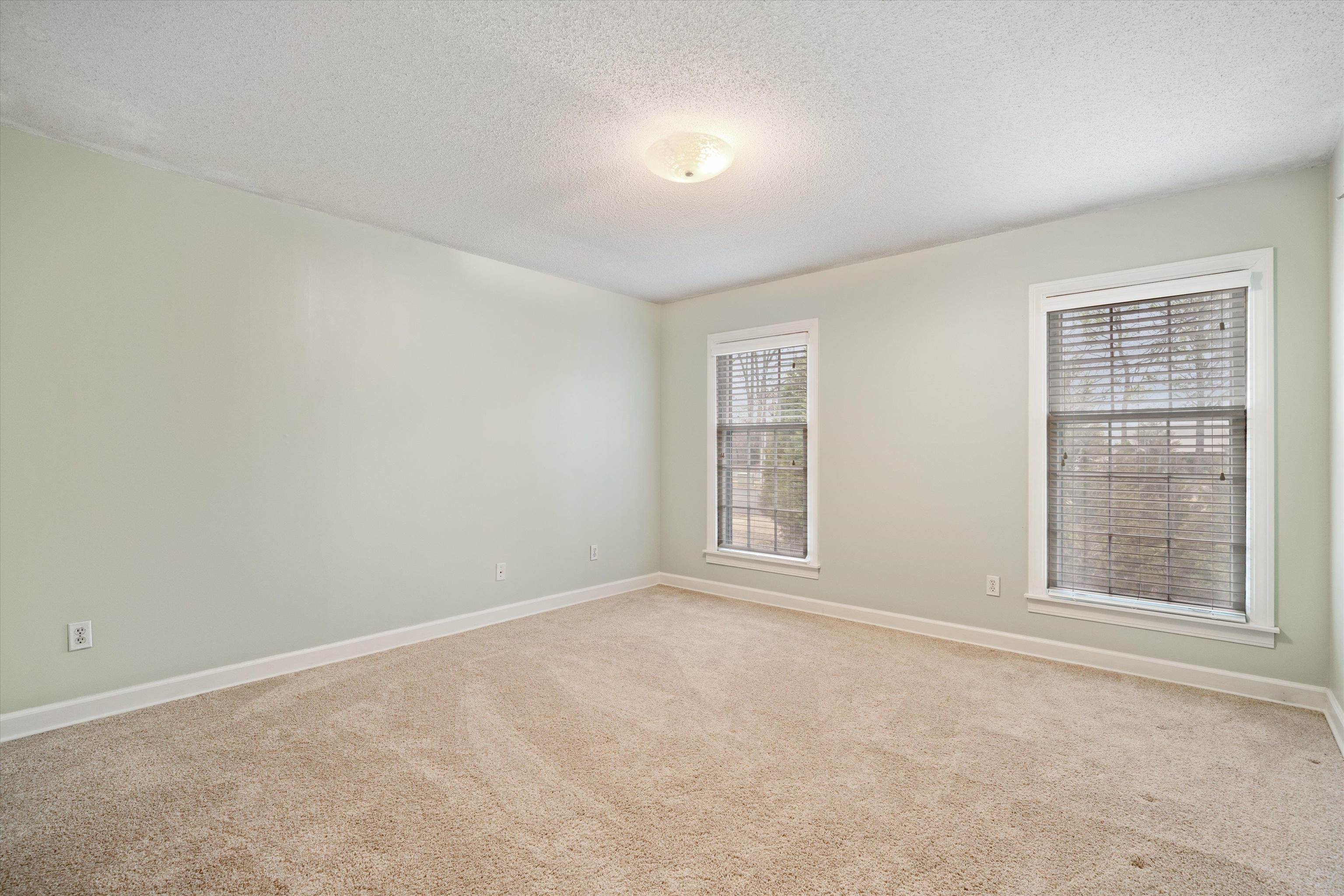 6643 POPLAR PIKE