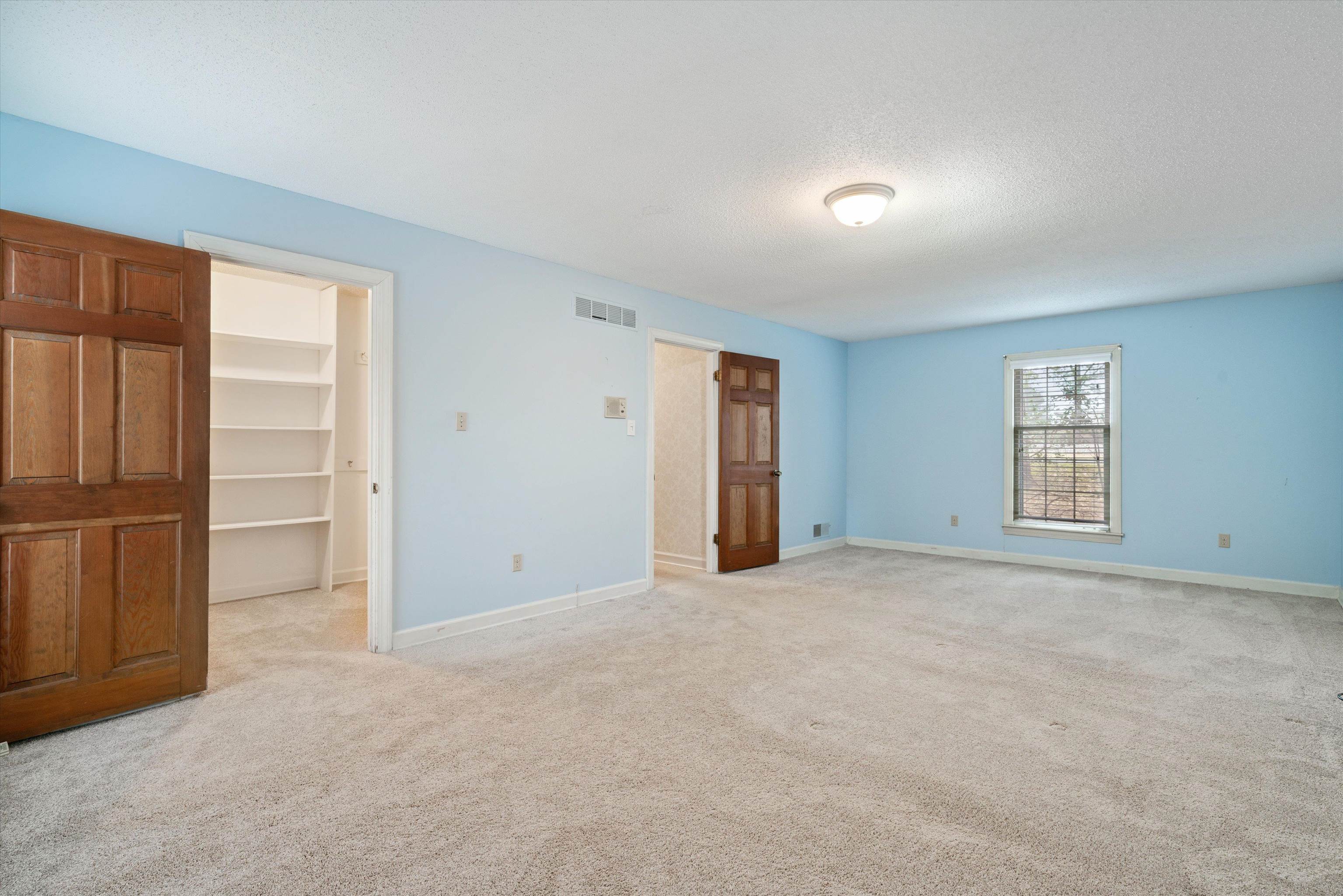 6643 POPLAR PIKE