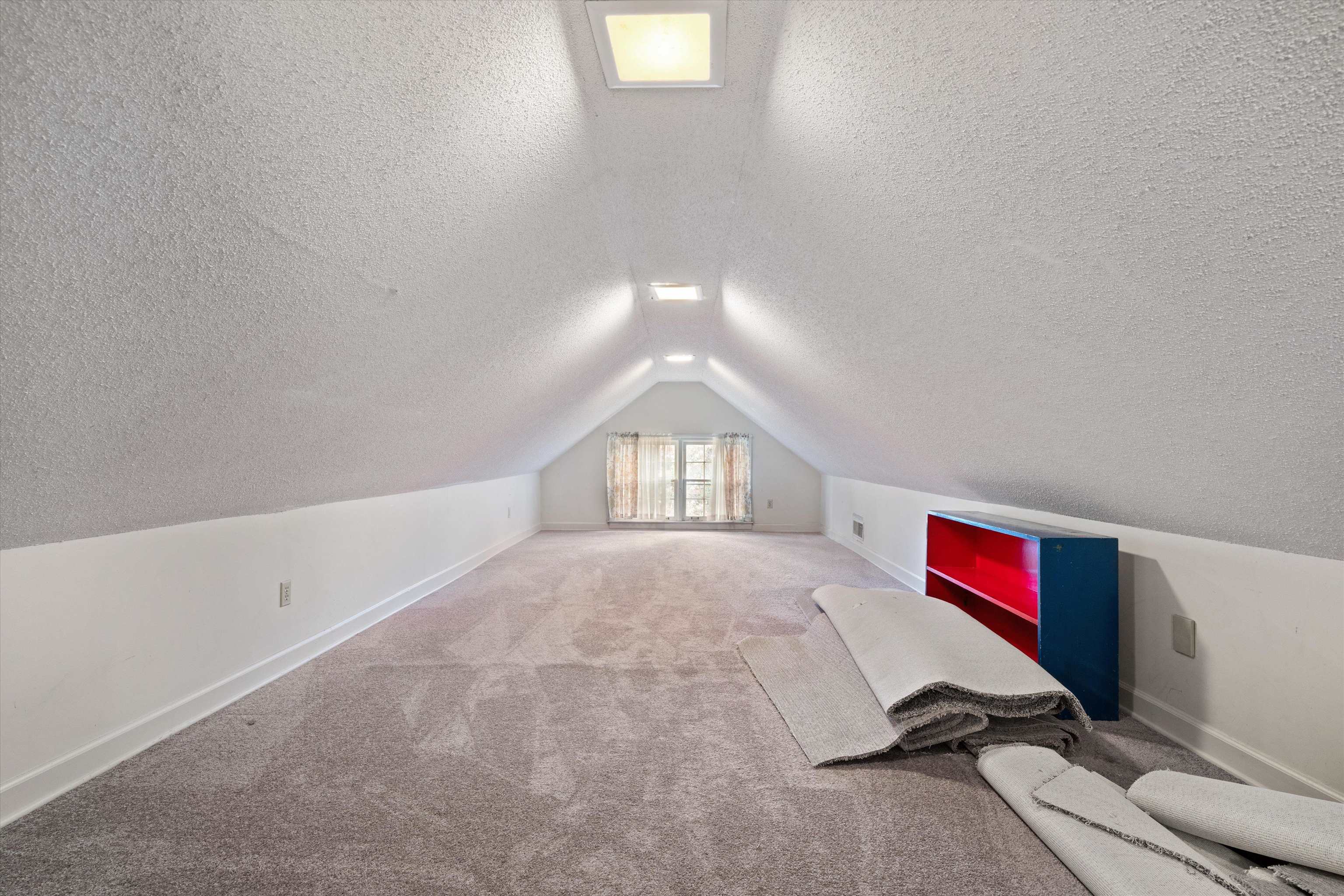 6643 POPLAR PIKE