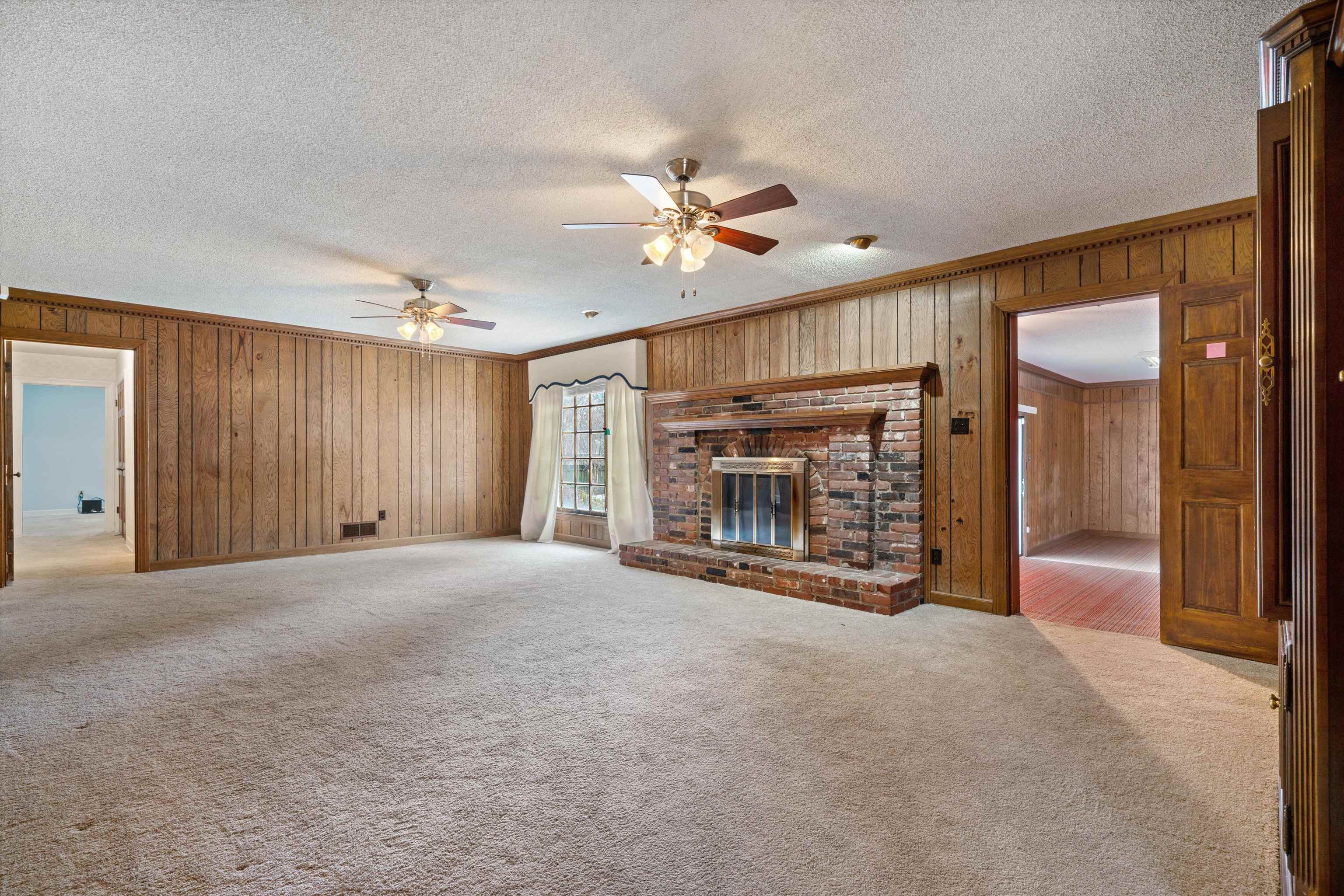 6643 POPLAR PIKE