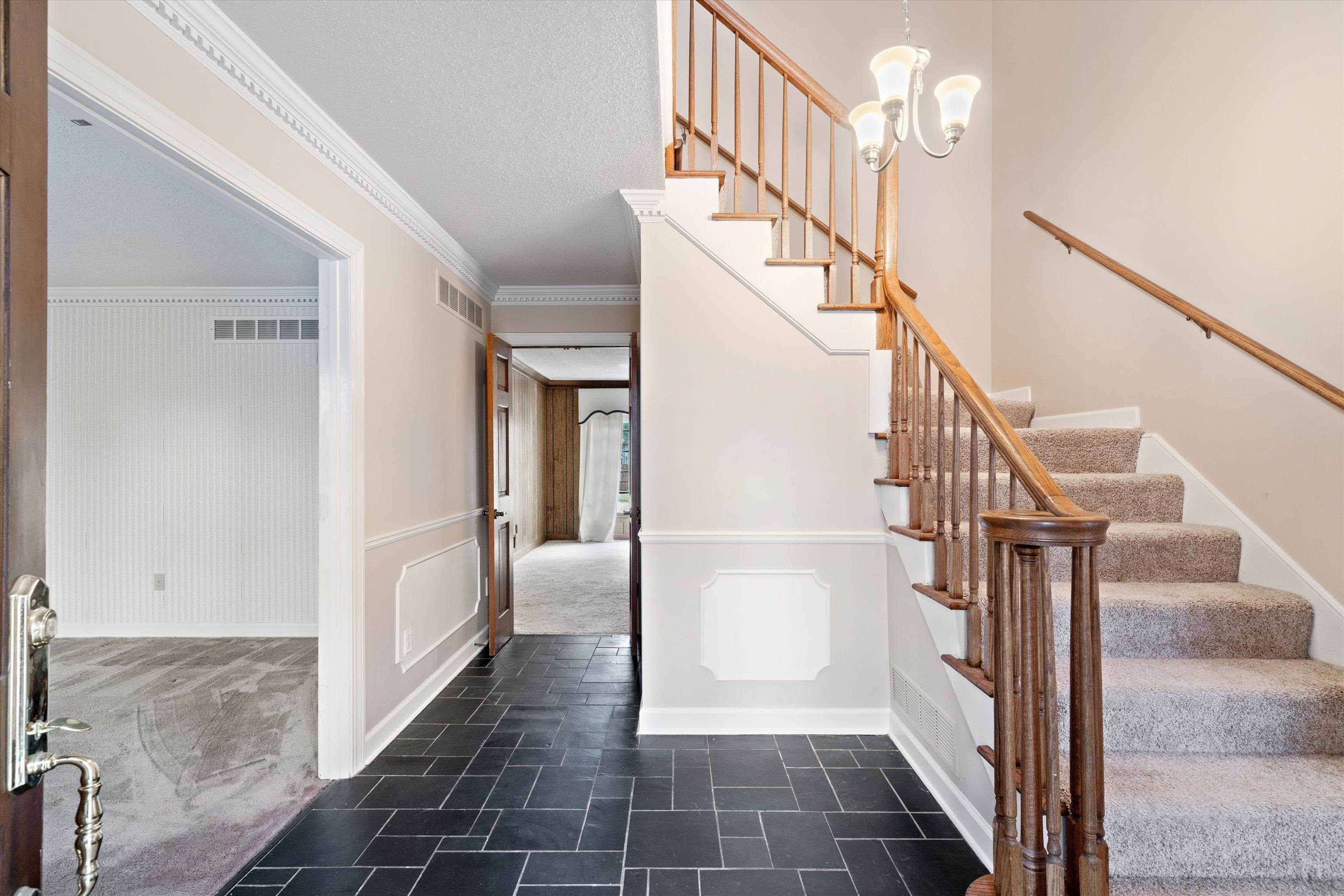 6643 POPLAR PIKE