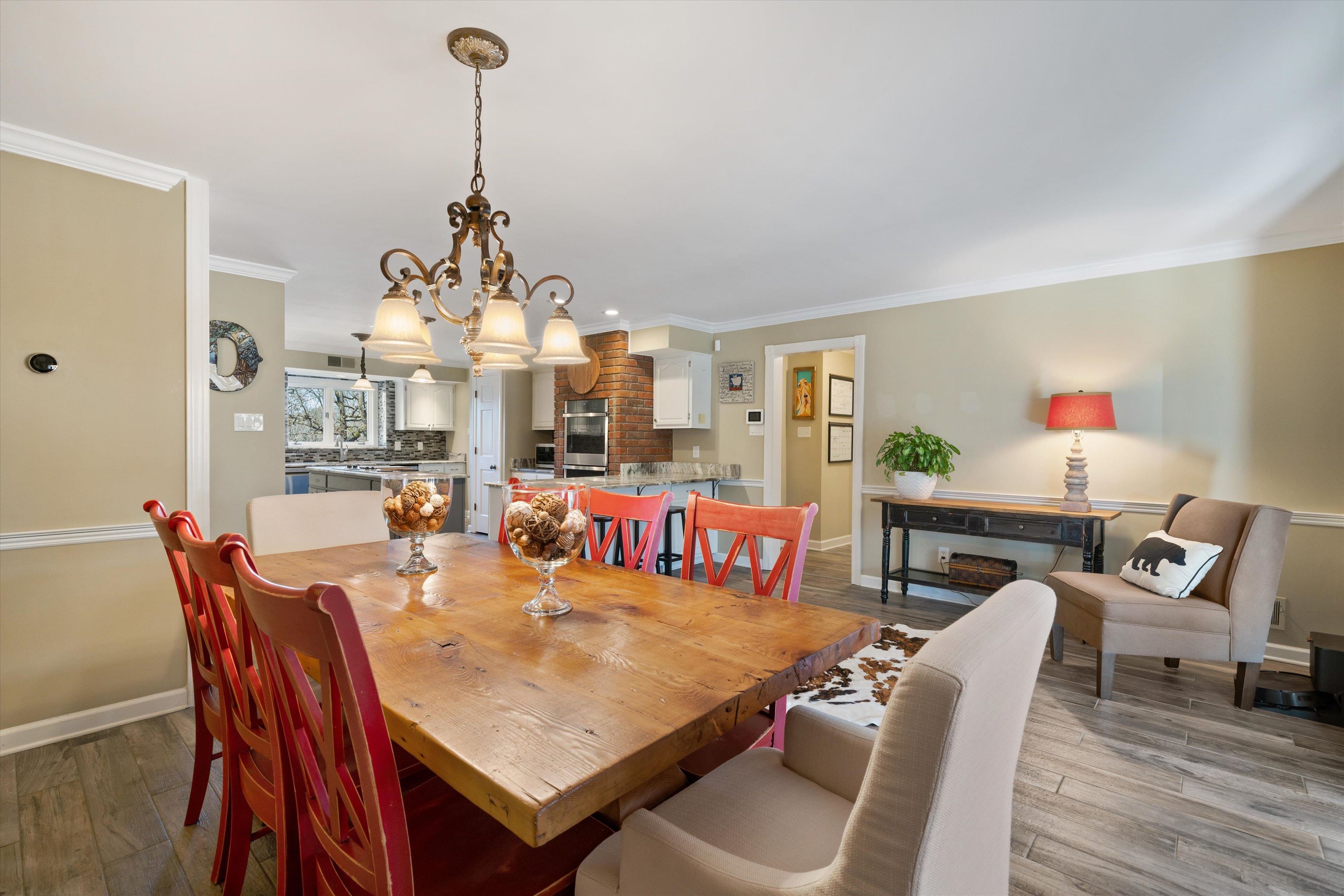 2345 N REID-HOOKER RD N