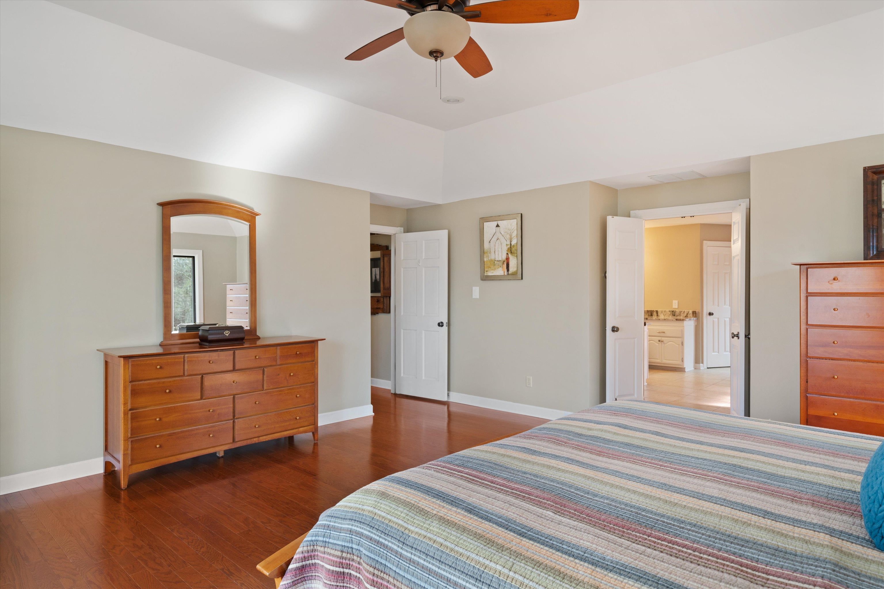 2345 N REID-HOOKER RD N