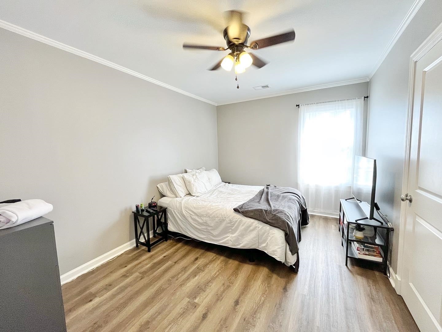 1611 N MICHELLE CIR