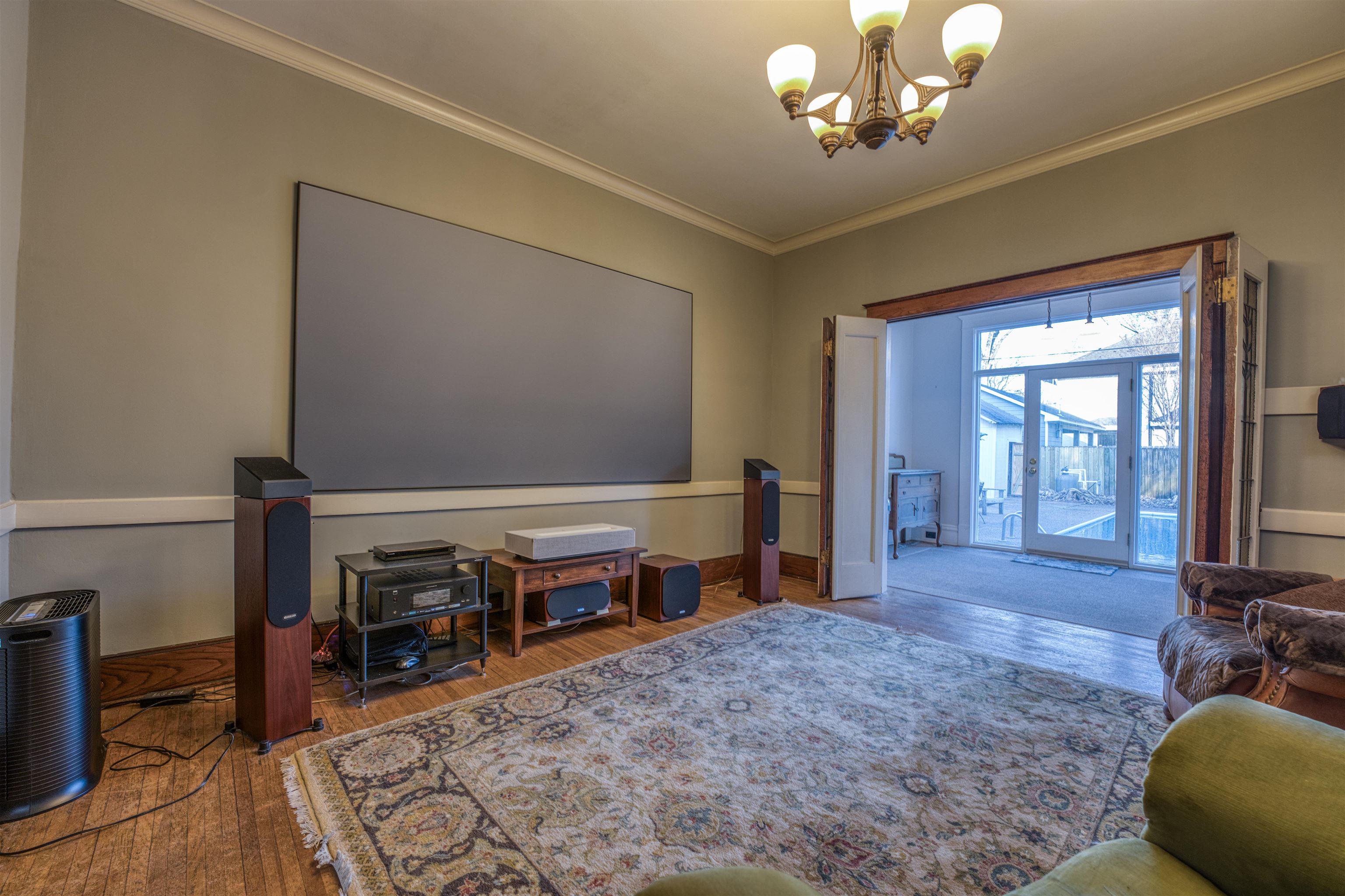 24 S EVERGREEN ST