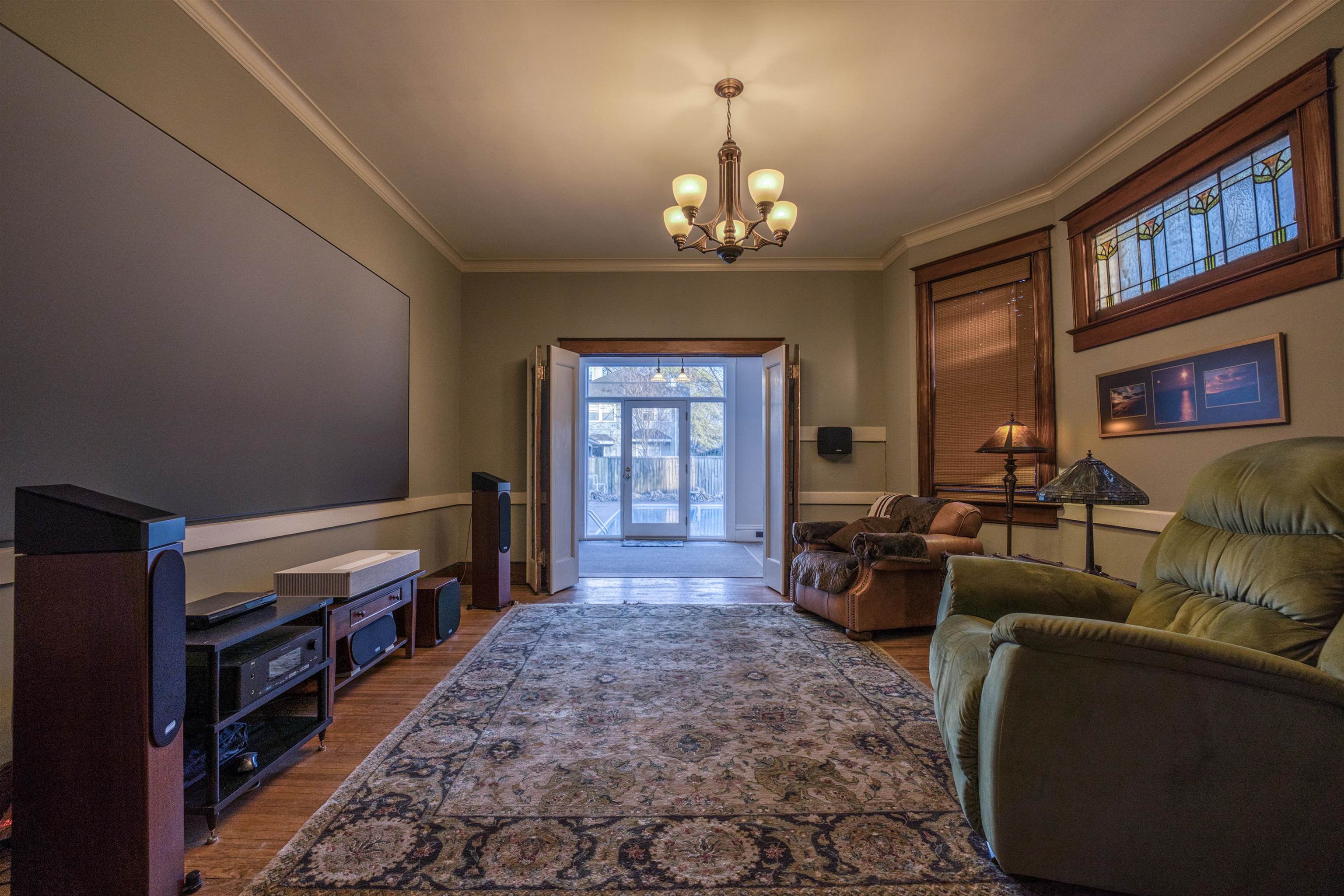 24 S EVERGREEN ST