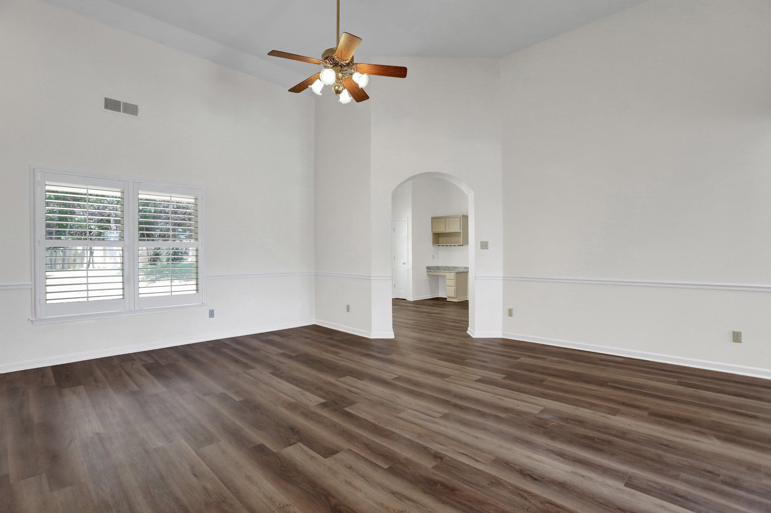 8924 E CARROLLWOOD LN
