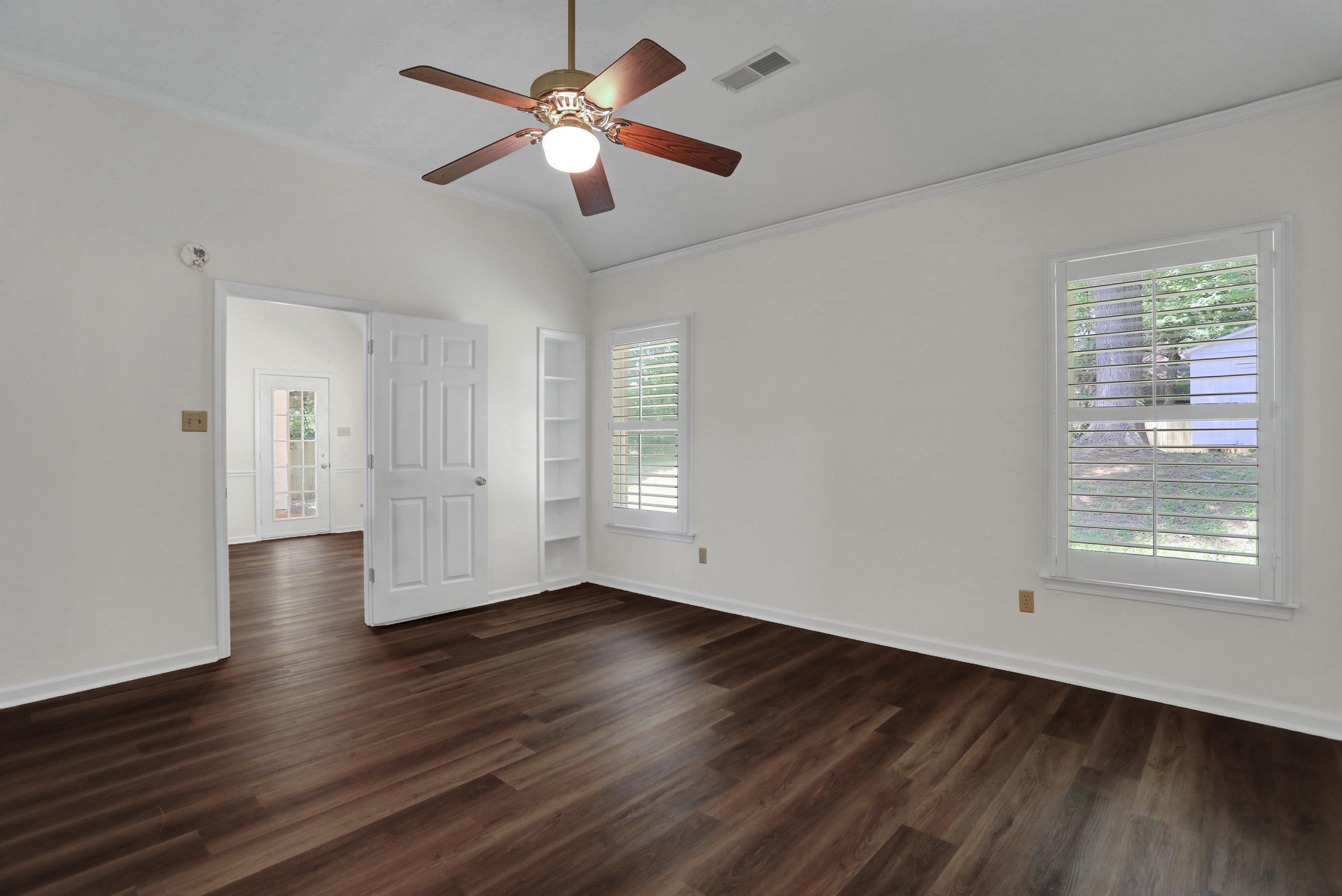 8924 E CARROLLWOOD LN