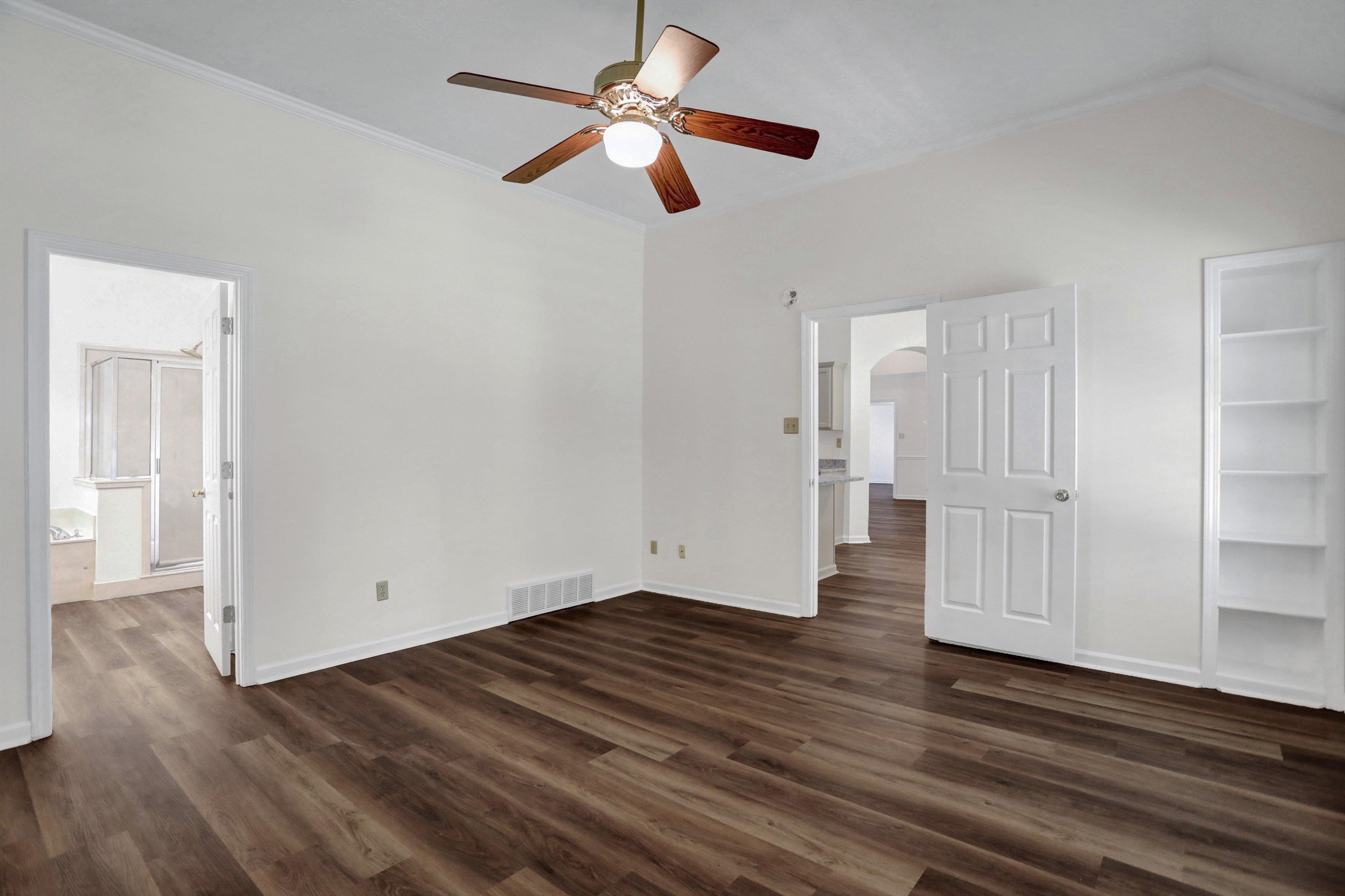 8924 E CARROLLWOOD LN