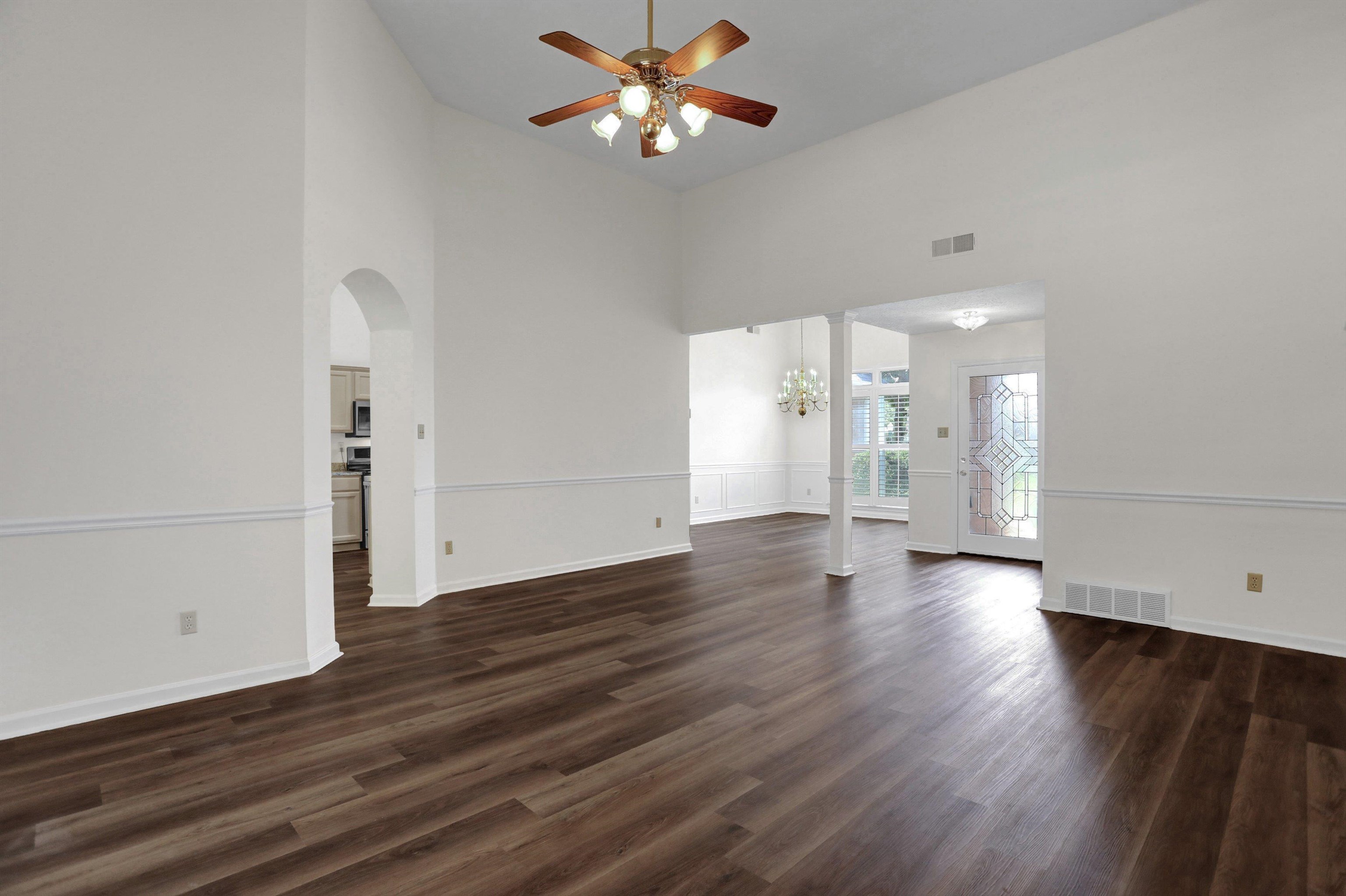 8924 E CARROLLWOOD LN