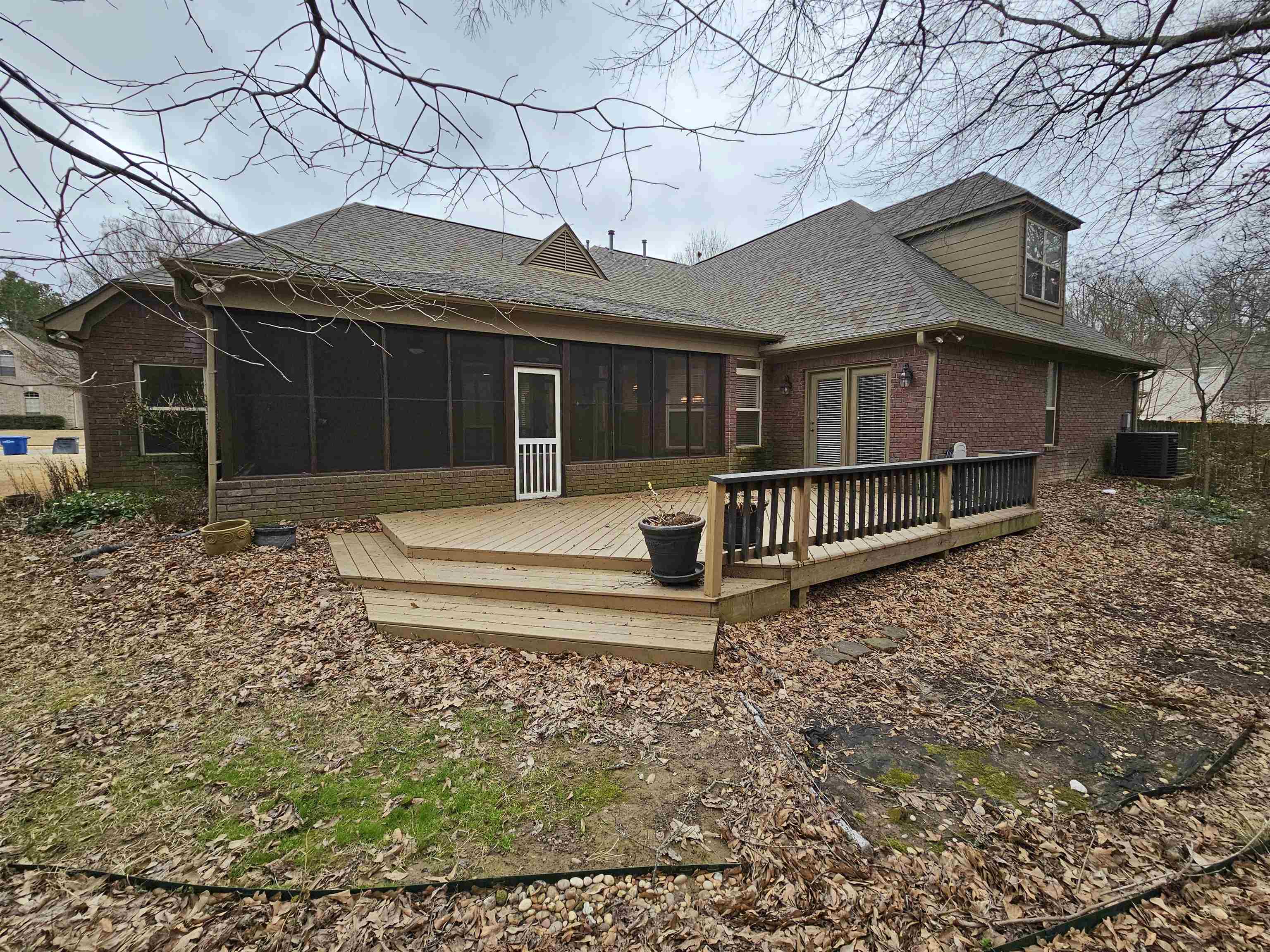 10474 TAOS TRAIL DR