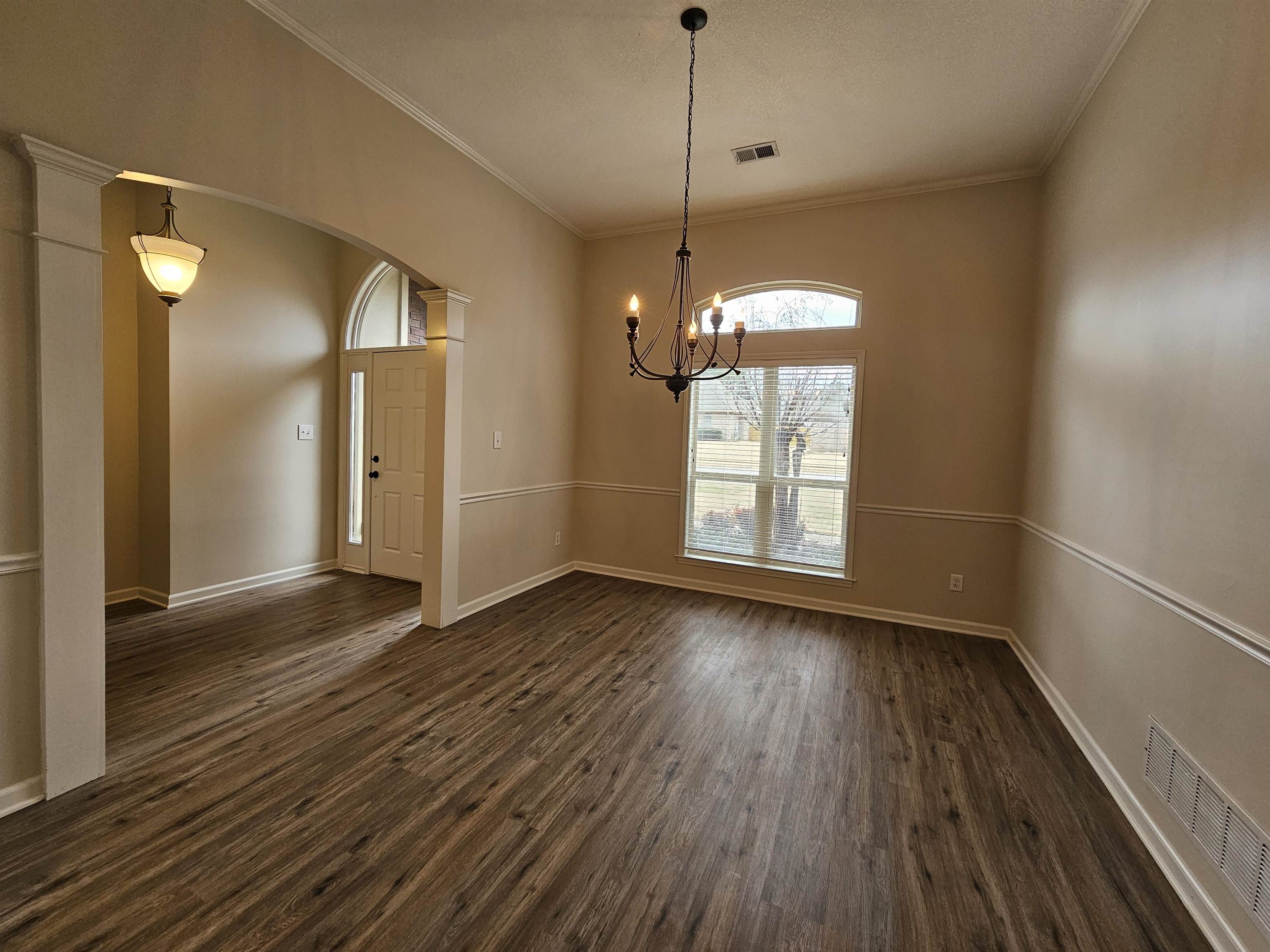 10474 TAOS TRAIL DR