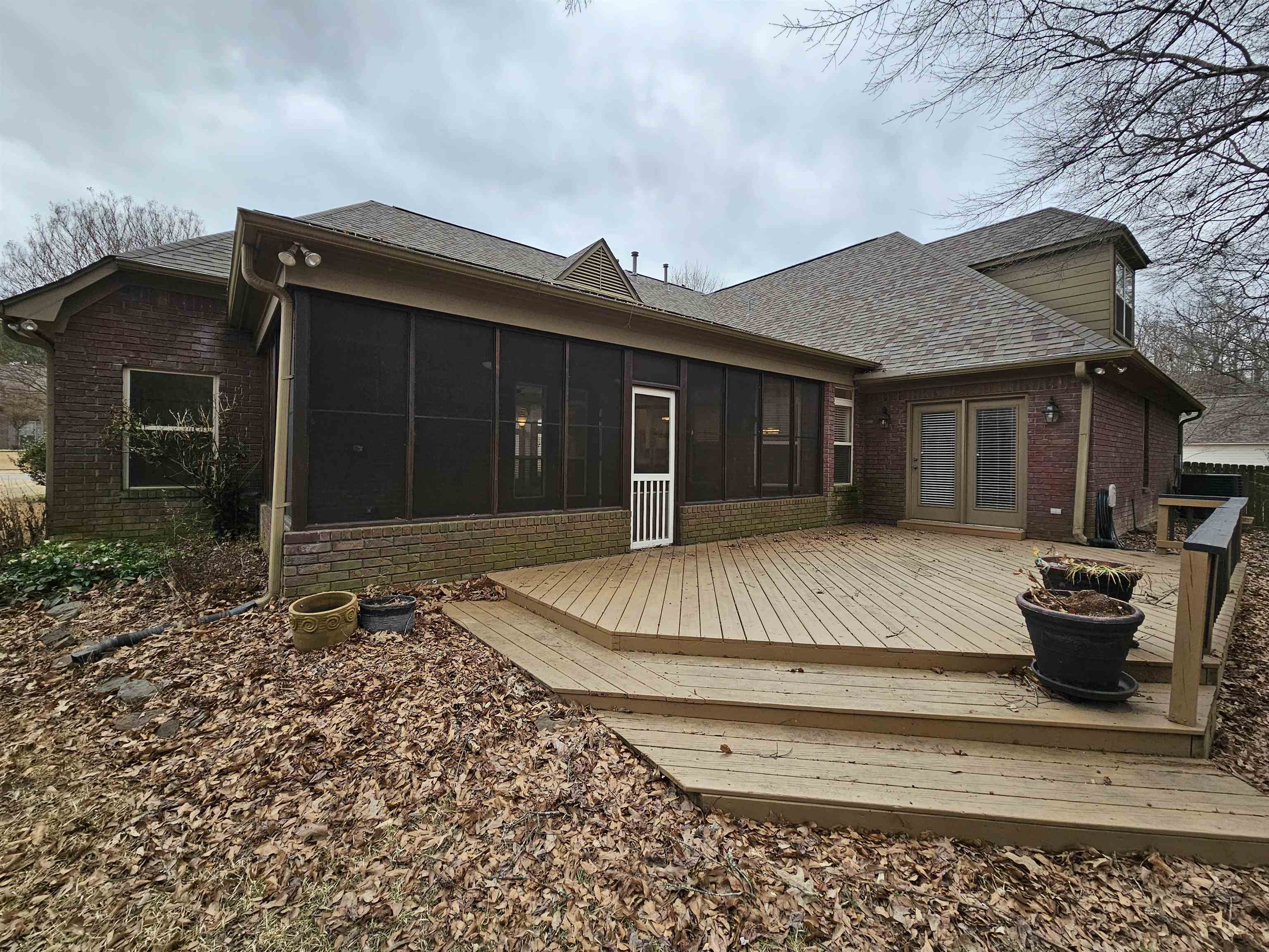 10474 TAOS TRAIL DR