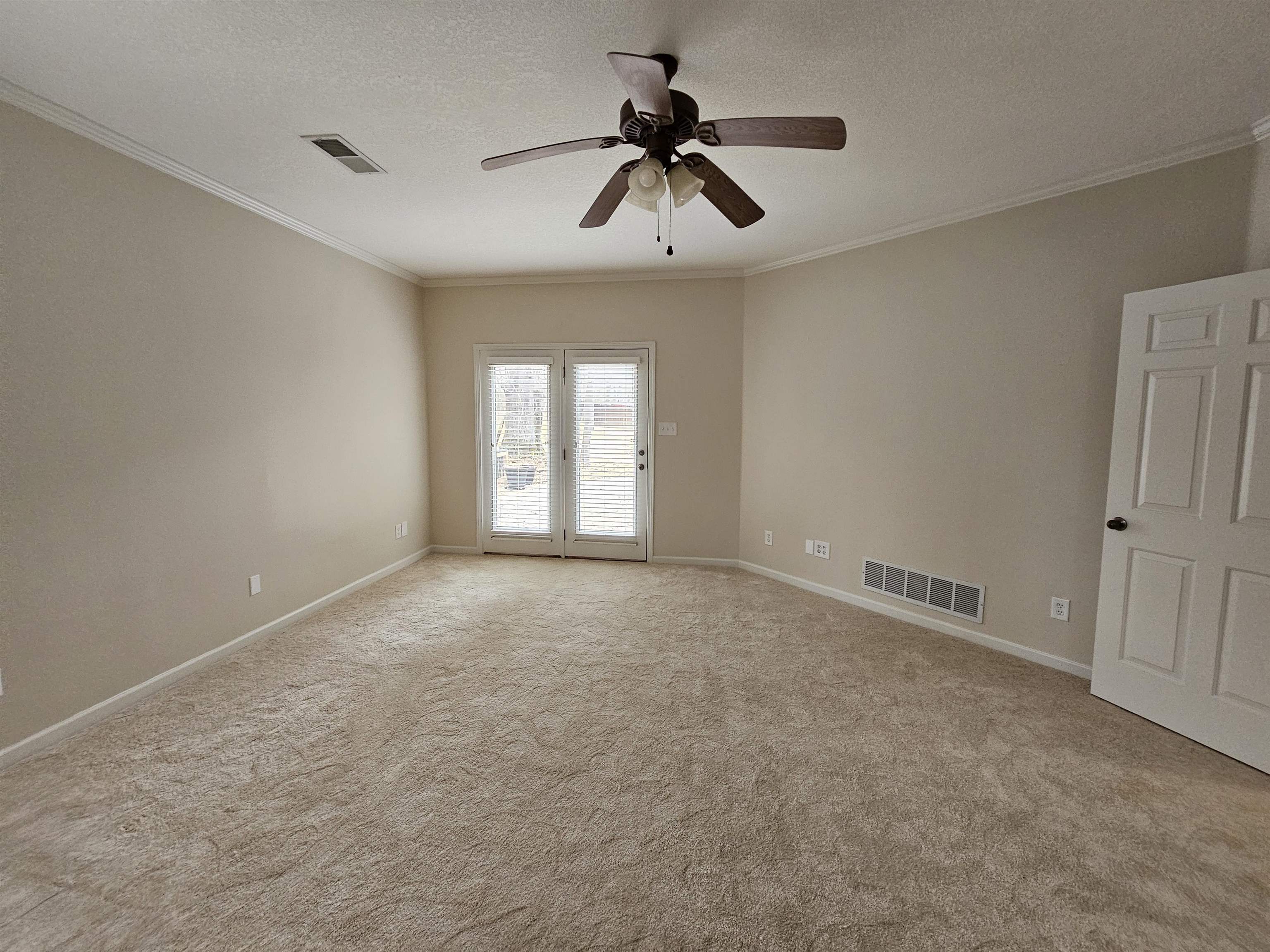 10474 TAOS TRAIL DR