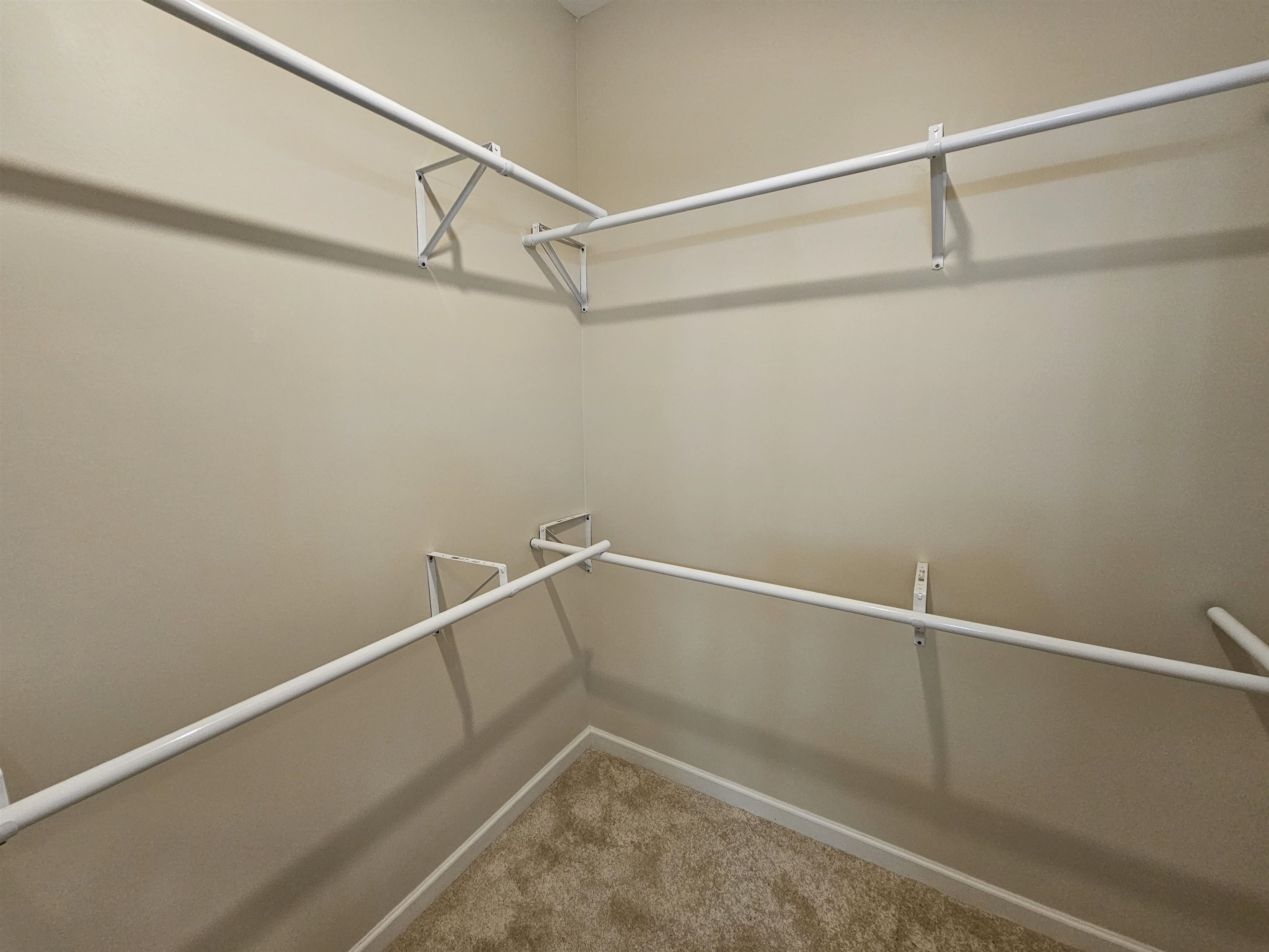 10474 TAOS TRAIL DR