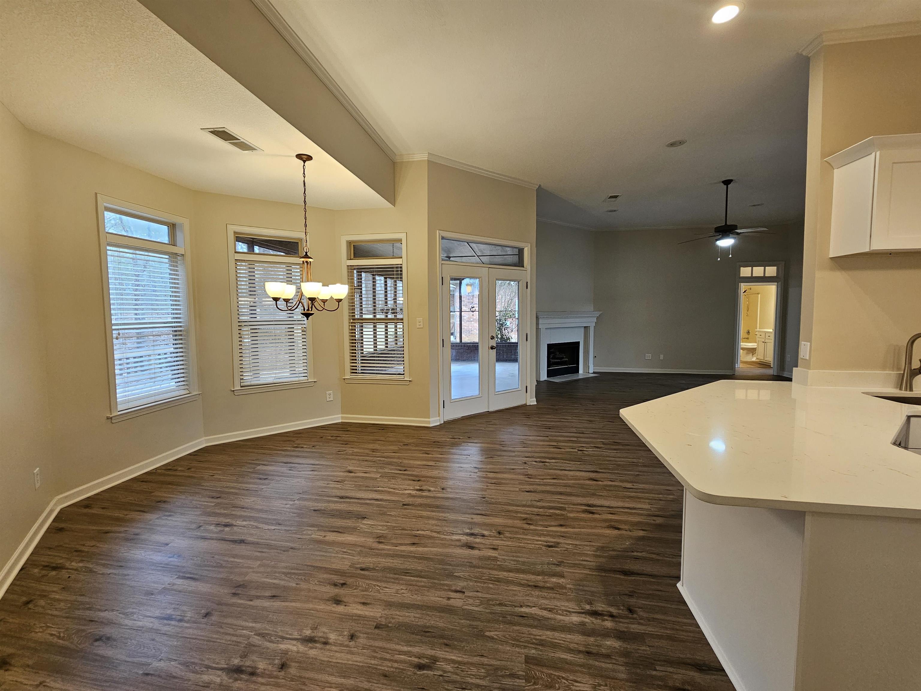 10474 TAOS TRAIL DR