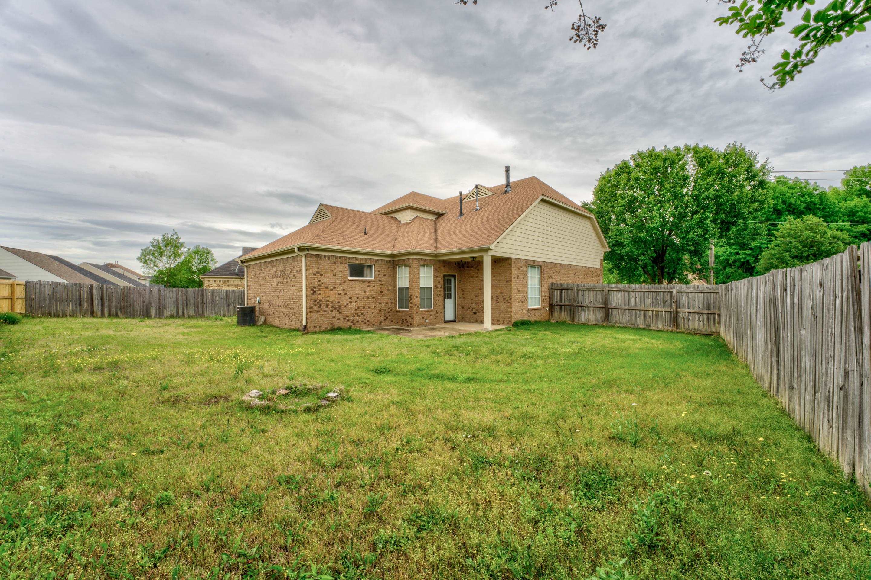 12149 LONGLEAF OAK TRL