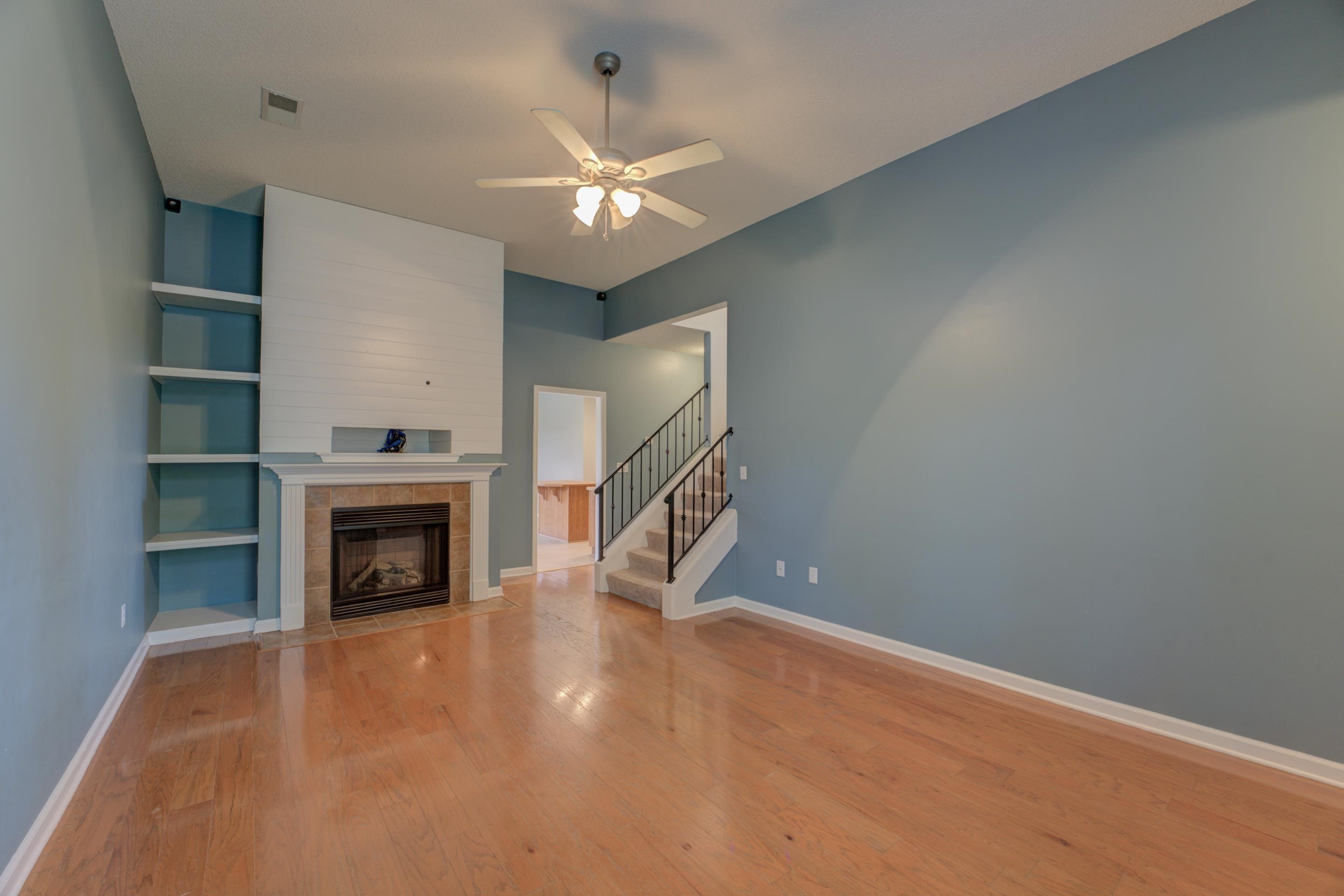 12149 LONGLEAF OAK TRL