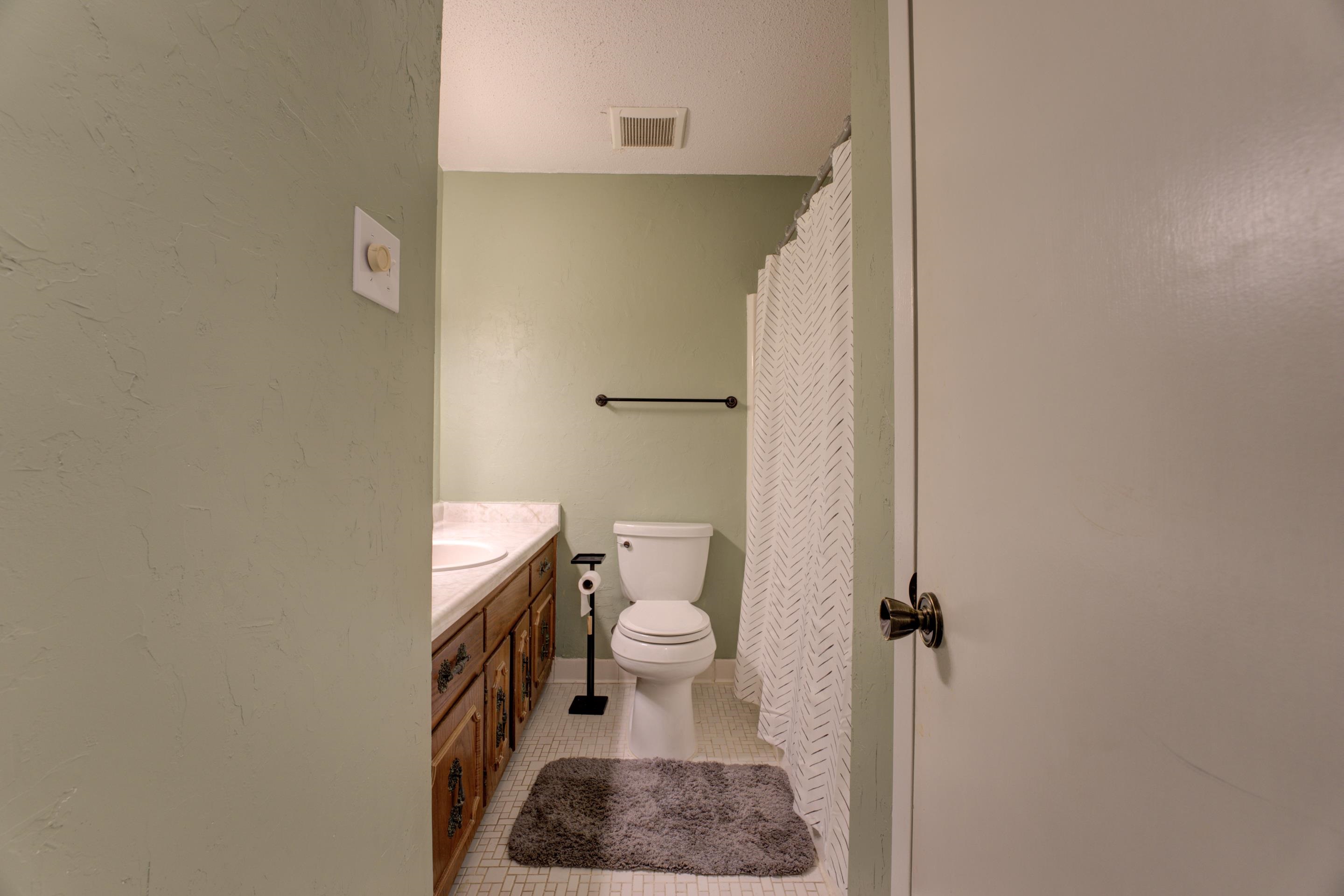 1934 ALLENBY RD Unit: 7
