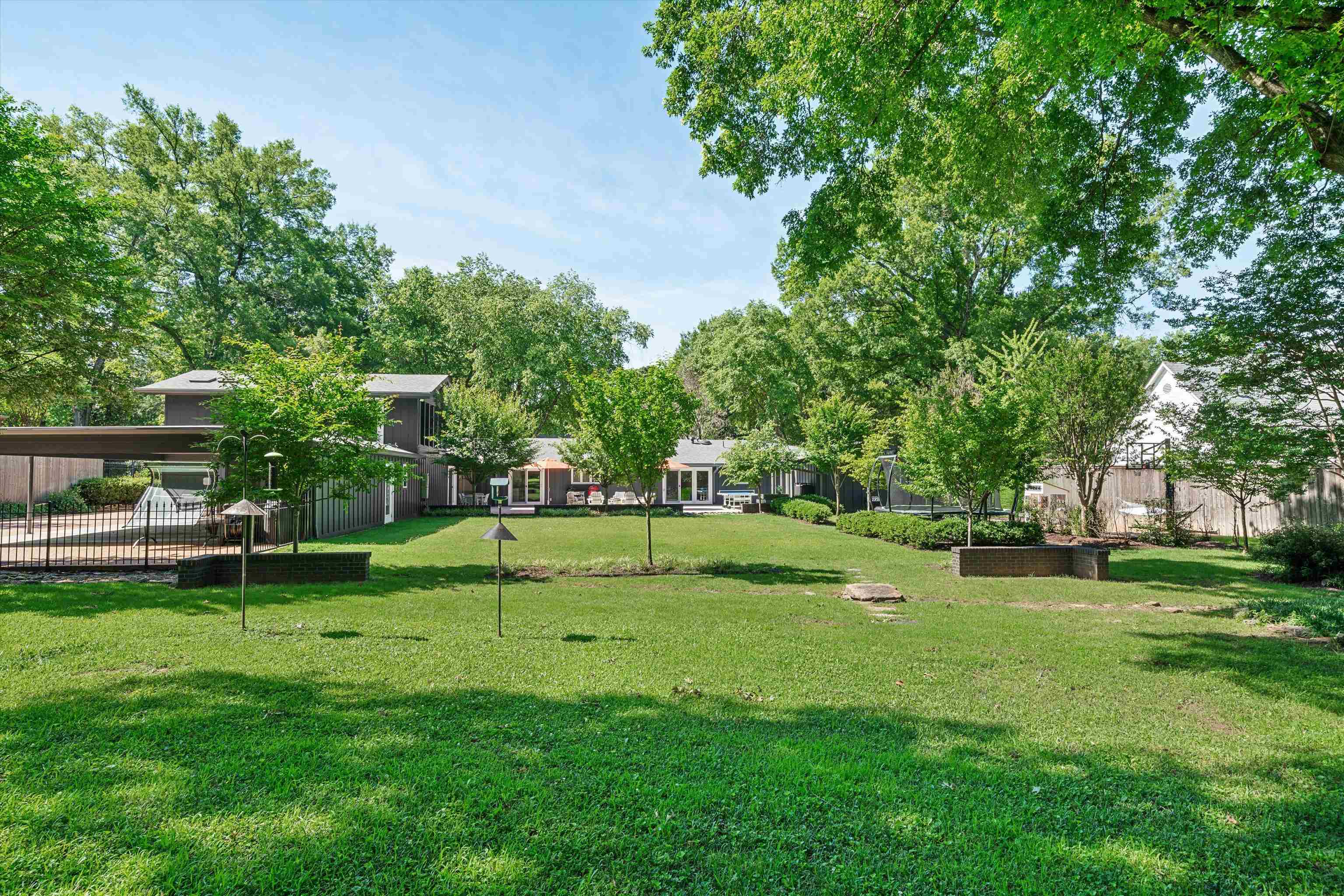 5416 NORMANDY RD