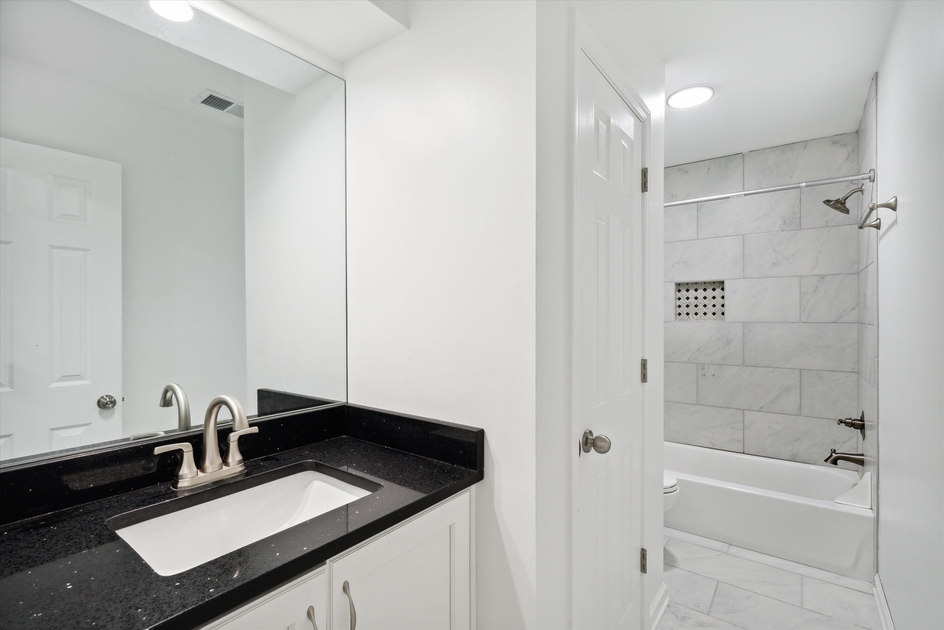 1854 PARK TRAIL DR Unit: 1854