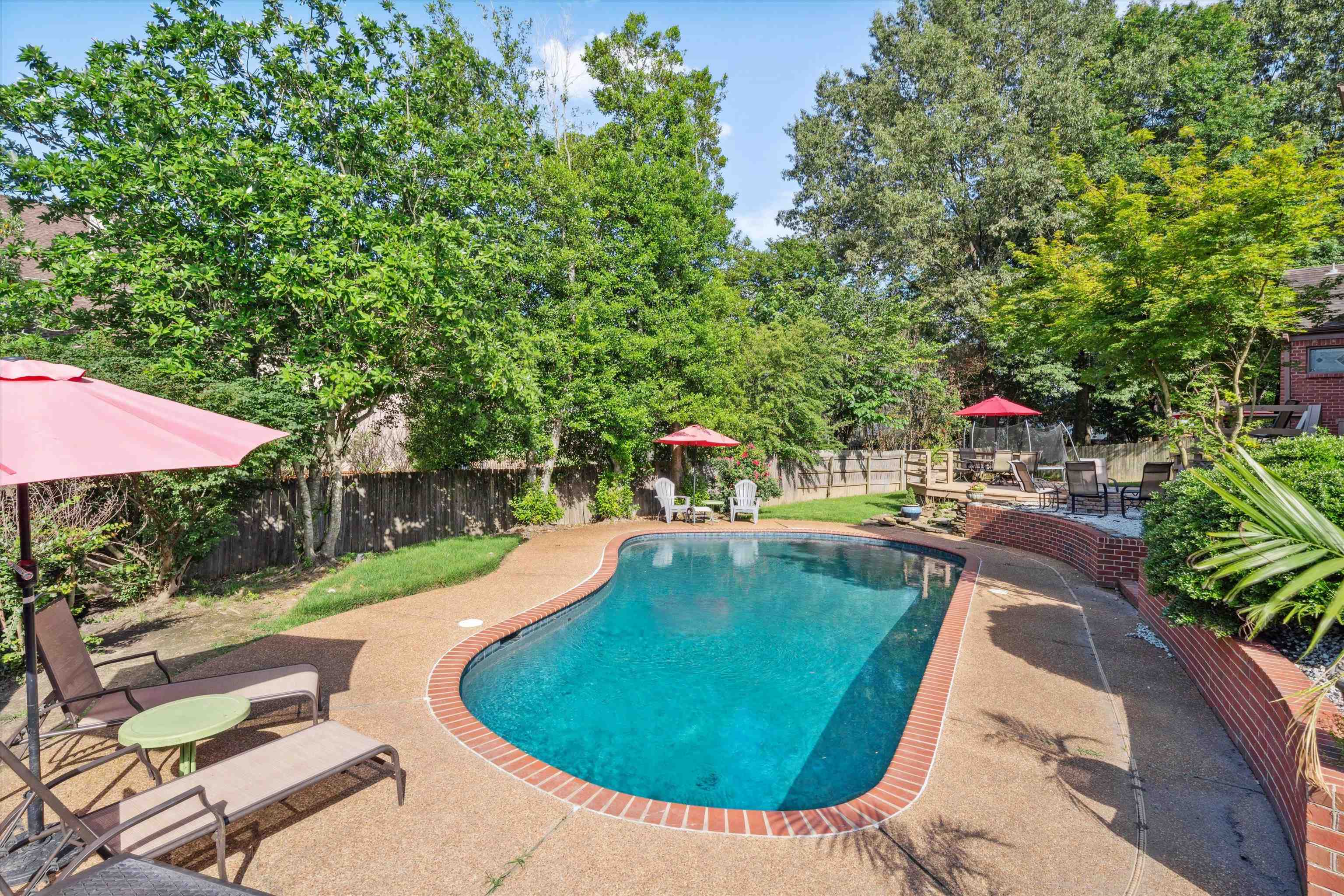 2844 WATERLEAF DR