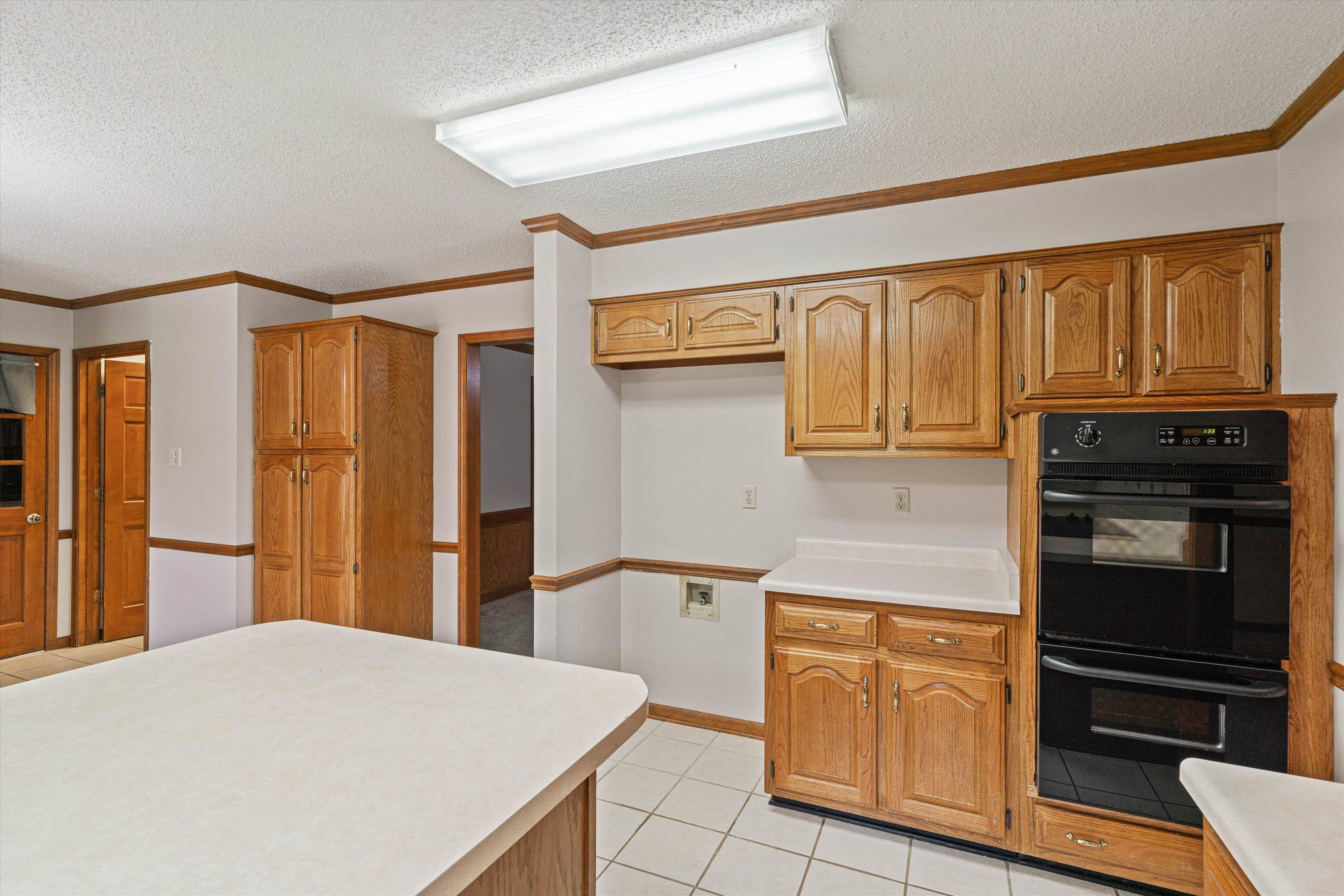 6608 WOODPARK LN