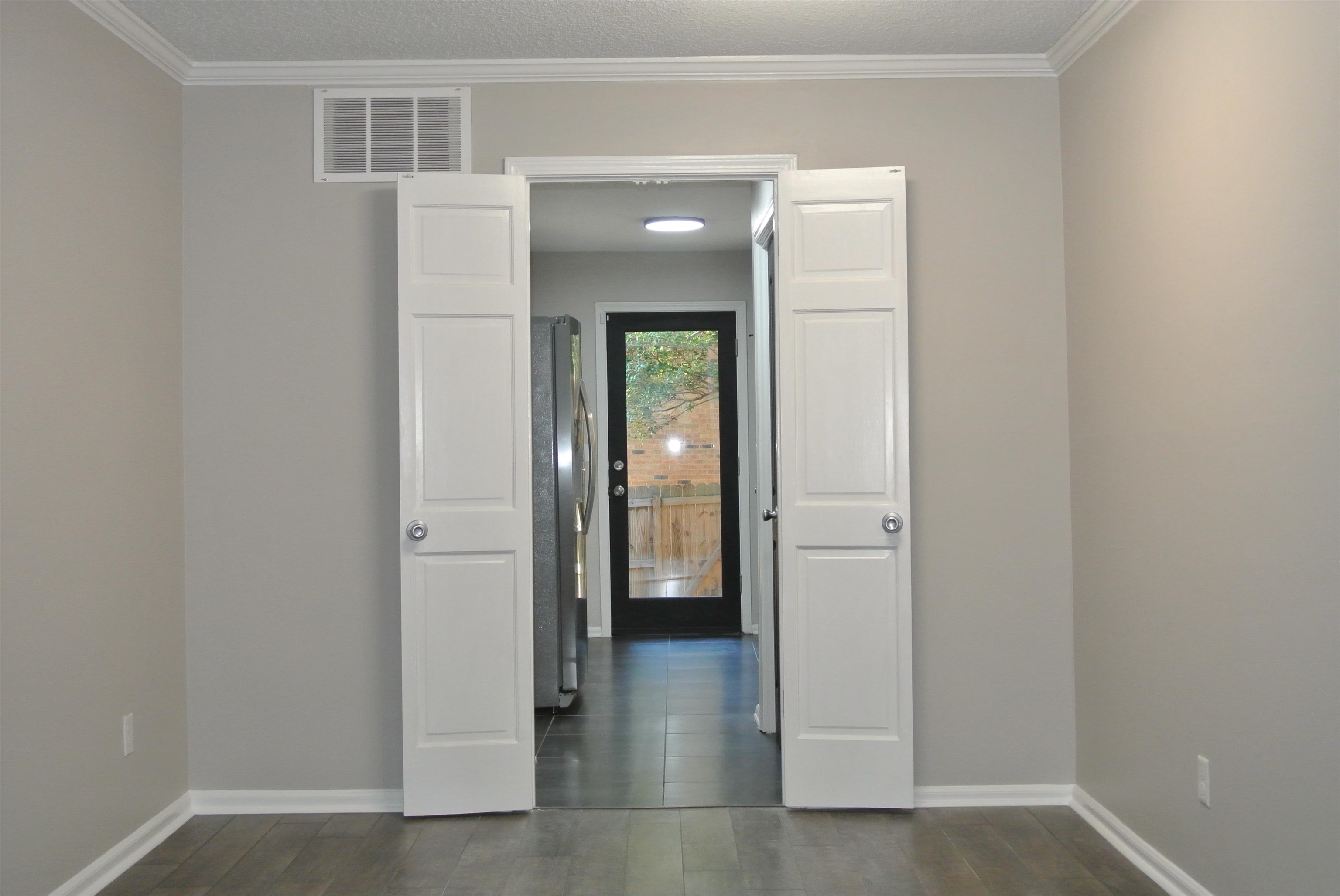 6902 MIDHURST RD Unit: 6902
