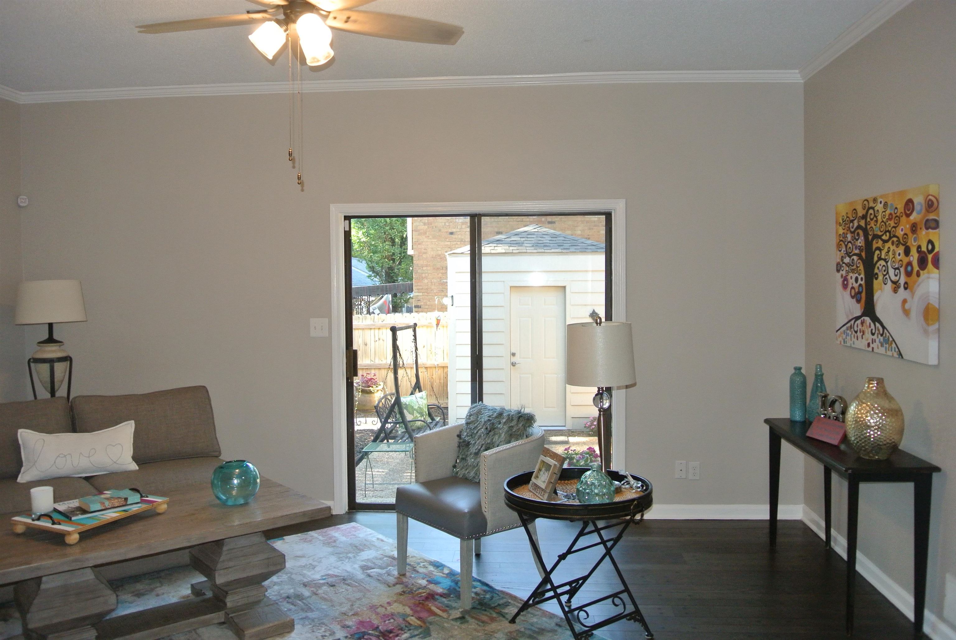 6902 MIDHURST RD Unit: 6902