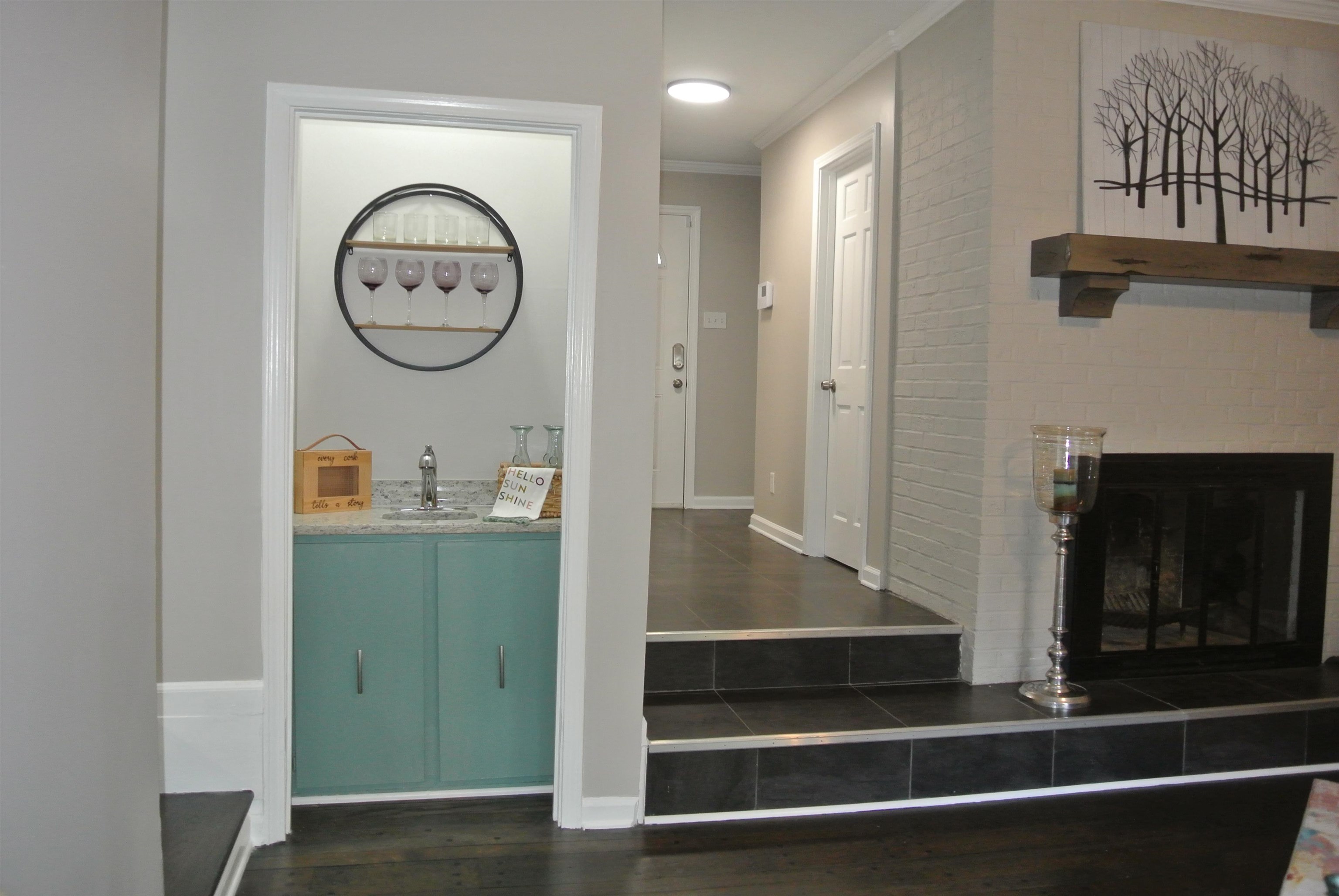 6902 MIDHURST RD Unit: 6902
