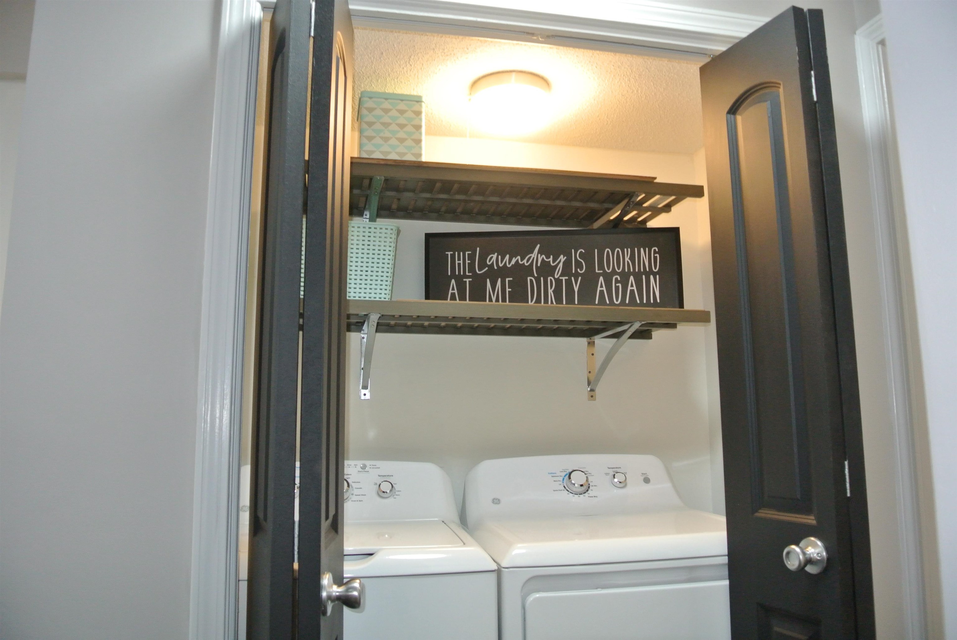 6902 MIDHURST RD Unit: 6902
