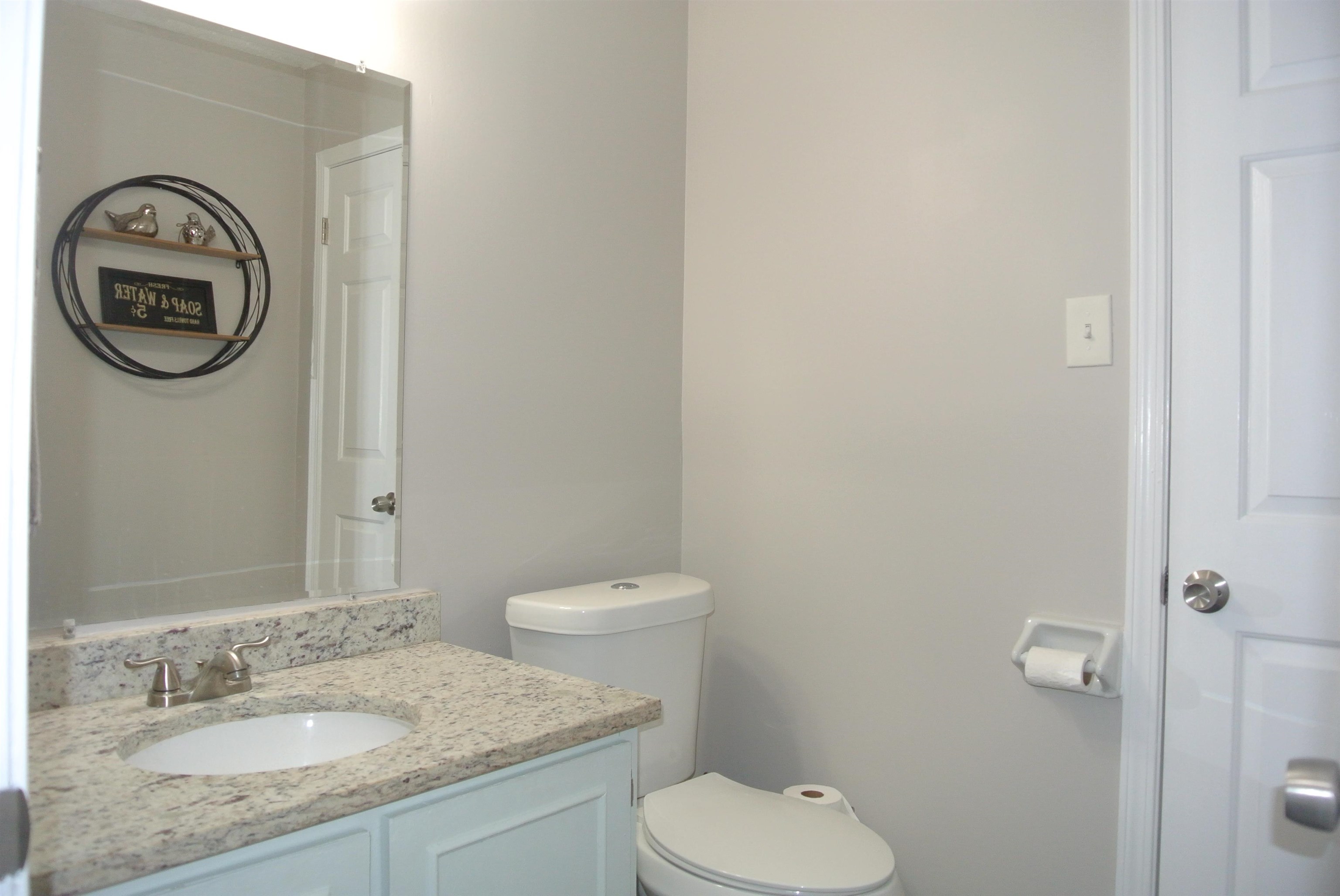 6902 MIDHURST RD Unit: 6902